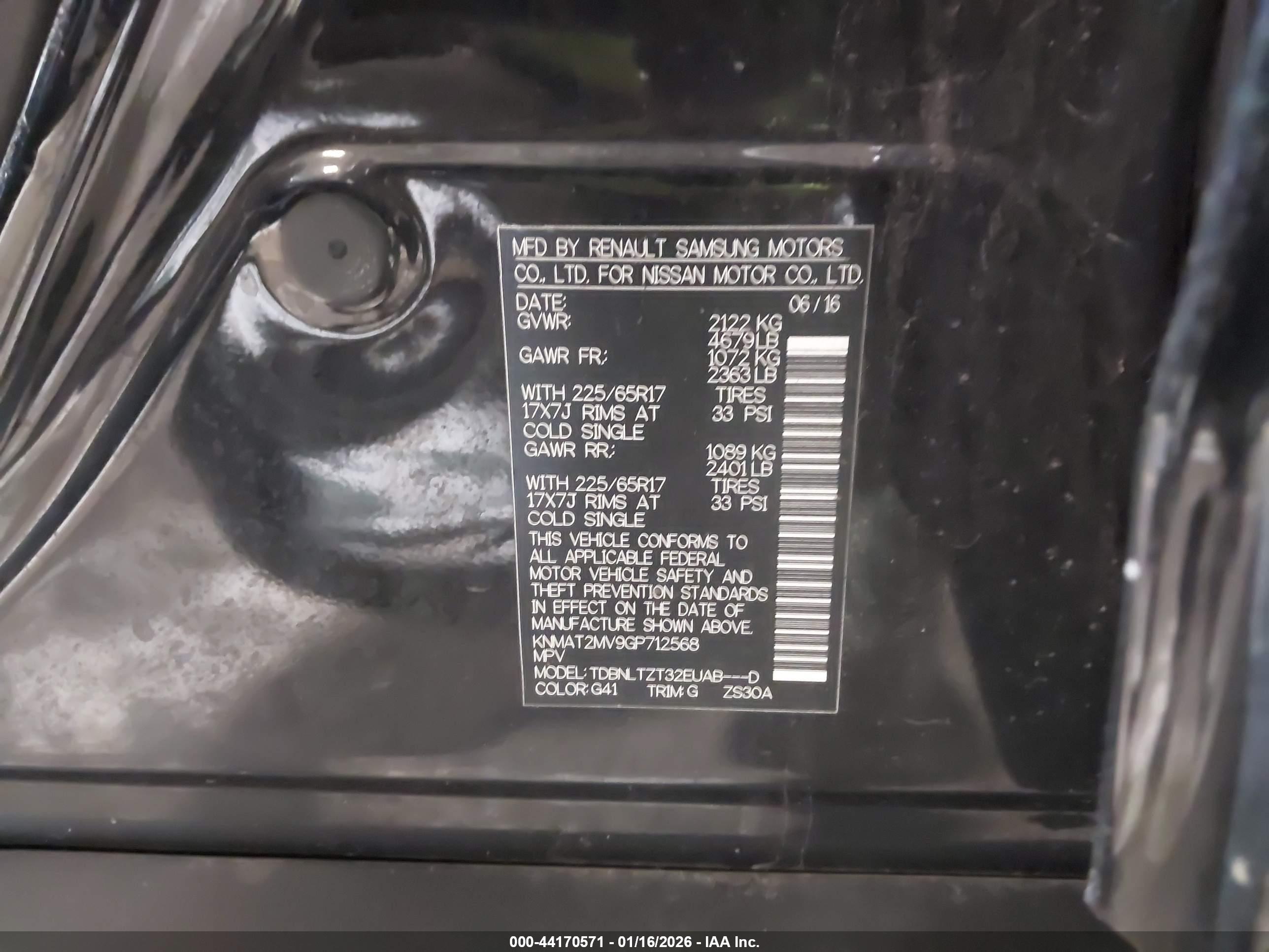 NISSAN ROGUE image 9