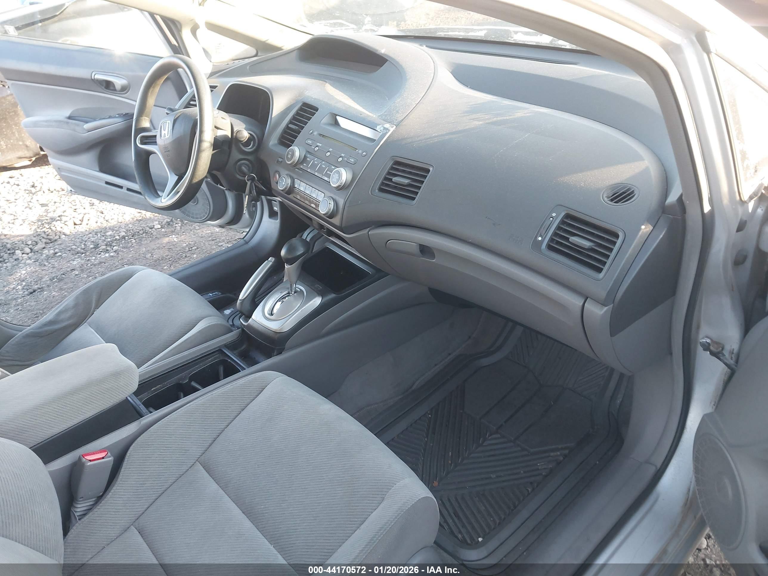 HONDA CIVIC image 5