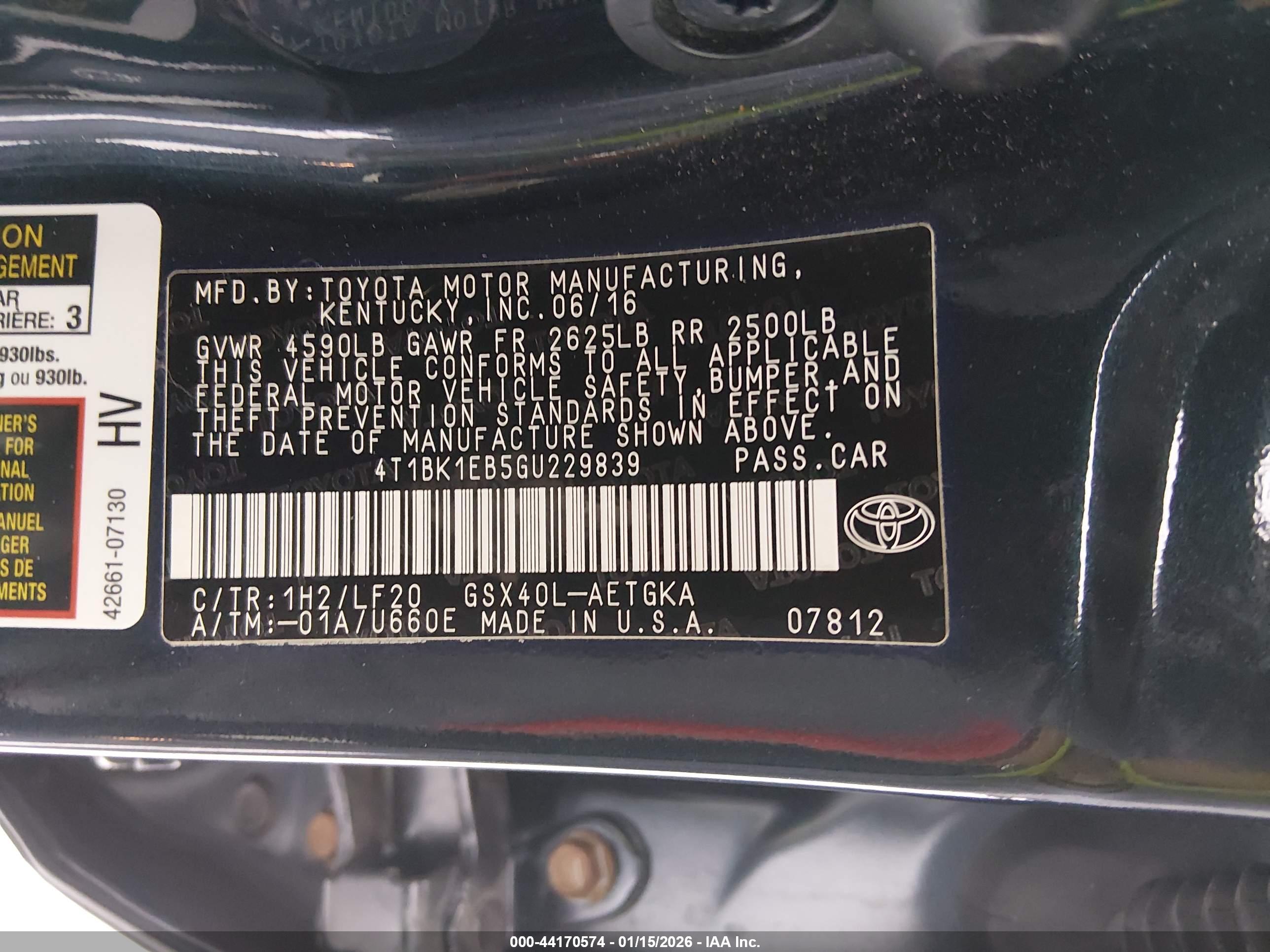 TOYOTA AVALON image 9