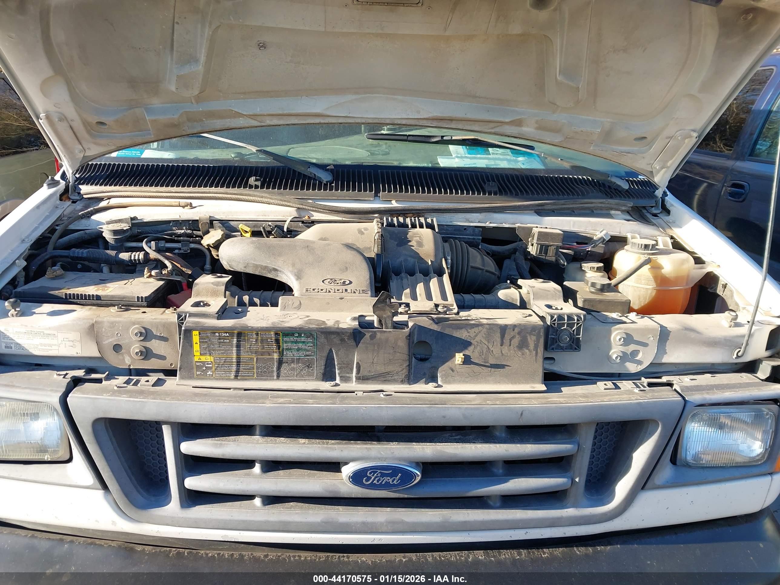 FORD E-150 image 10