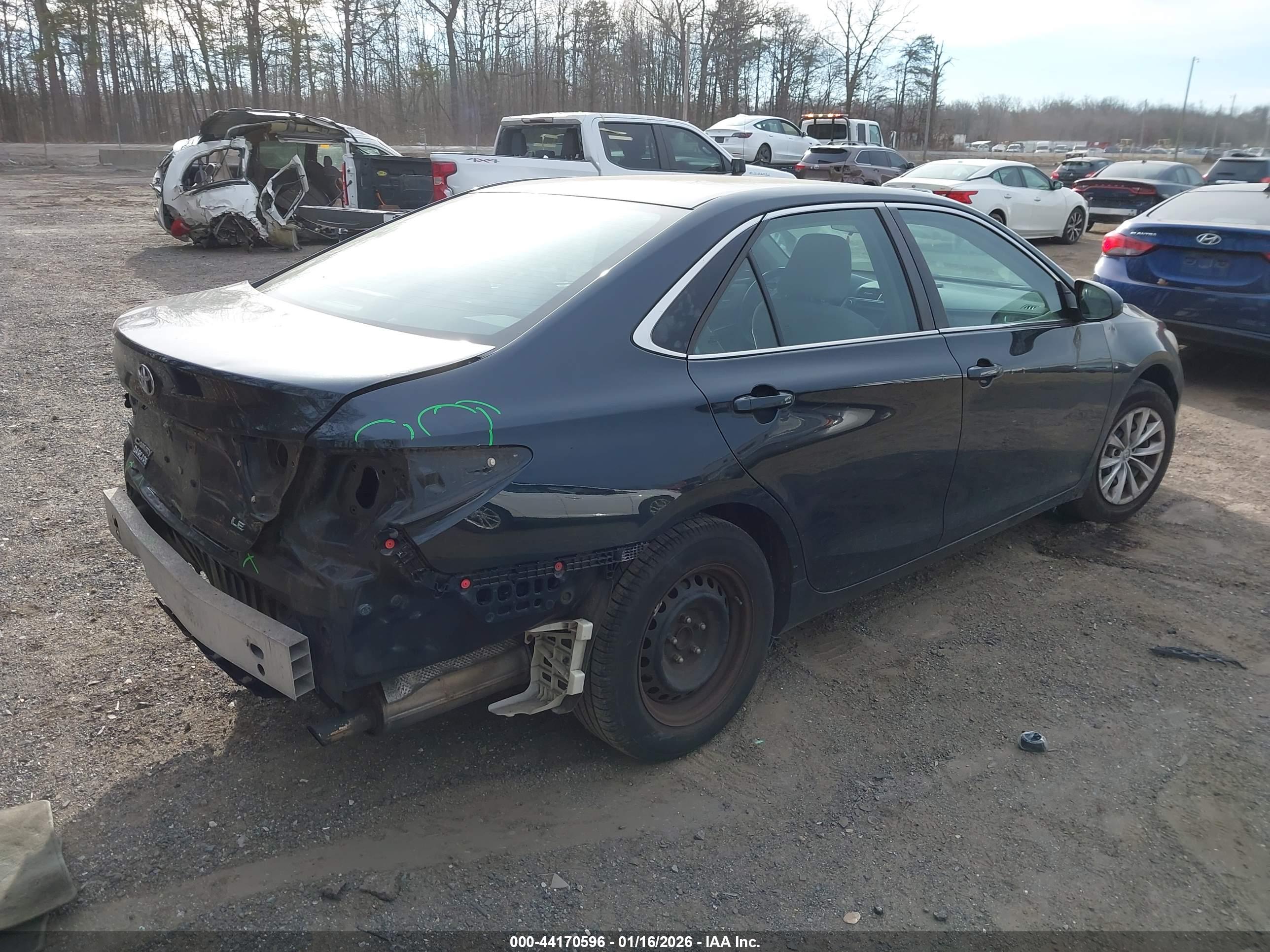 TOYOTA CAMRY image 4