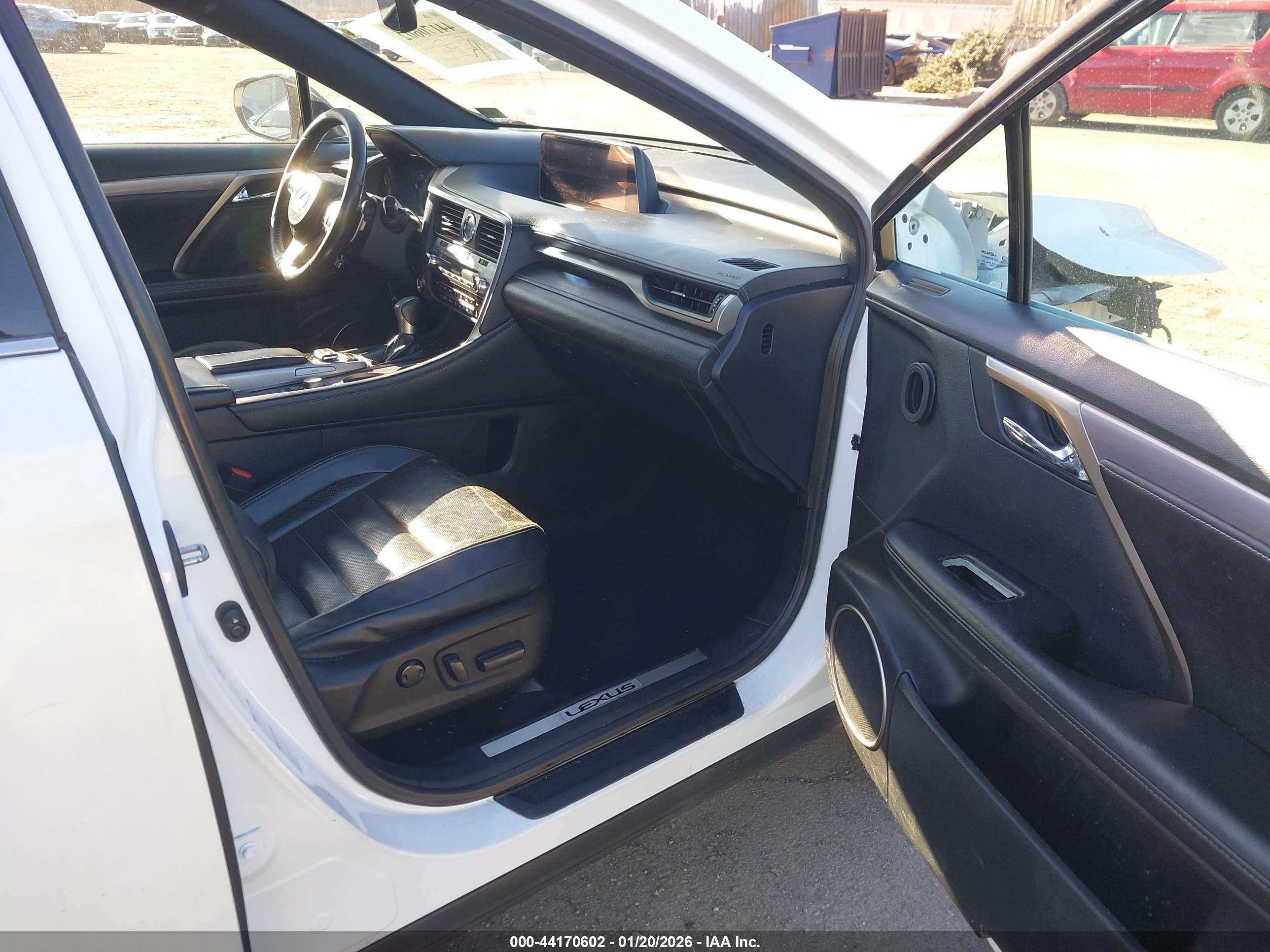 LEXUS RX image 5
