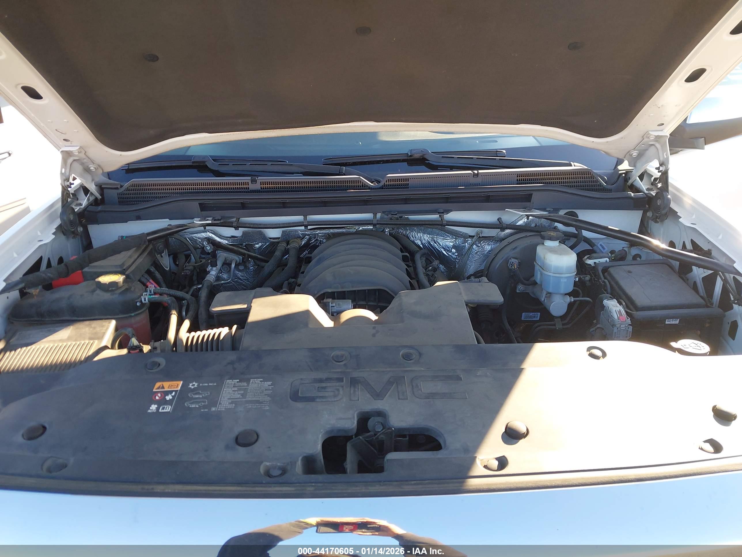 GMC SIERRA image 10