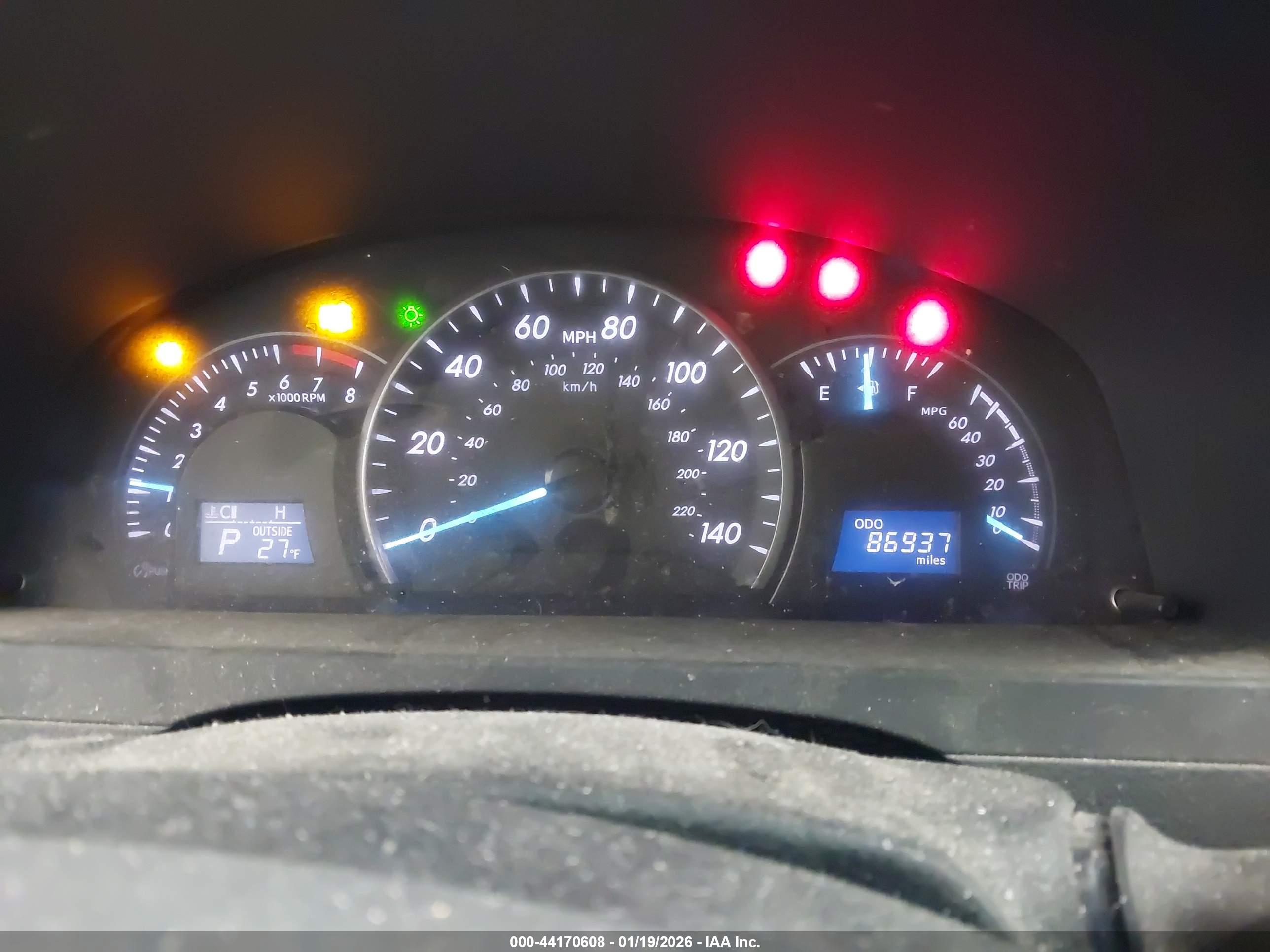 TOYOTA CAMRY image 7