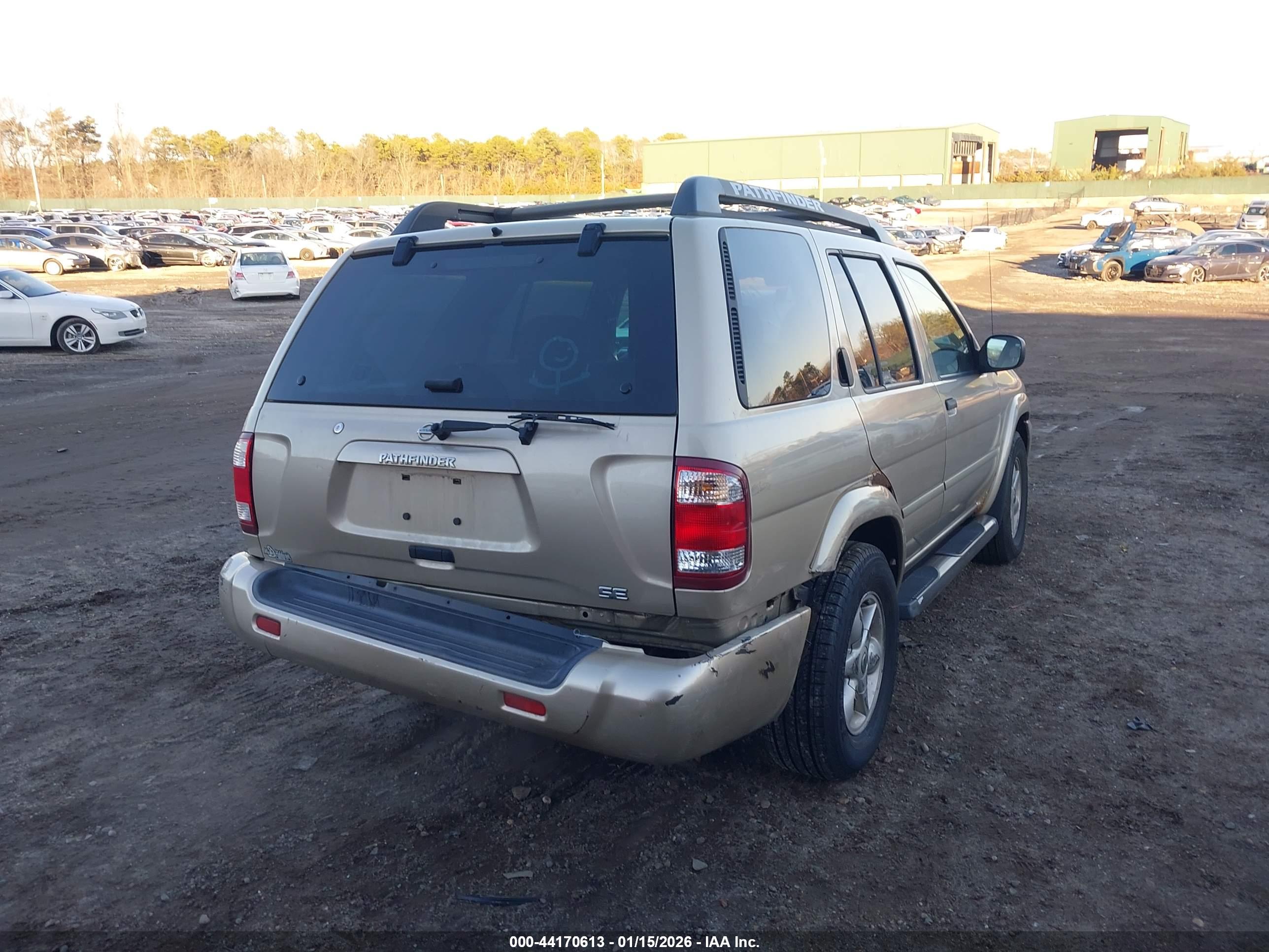 NISSAN PATHFINDER image 4