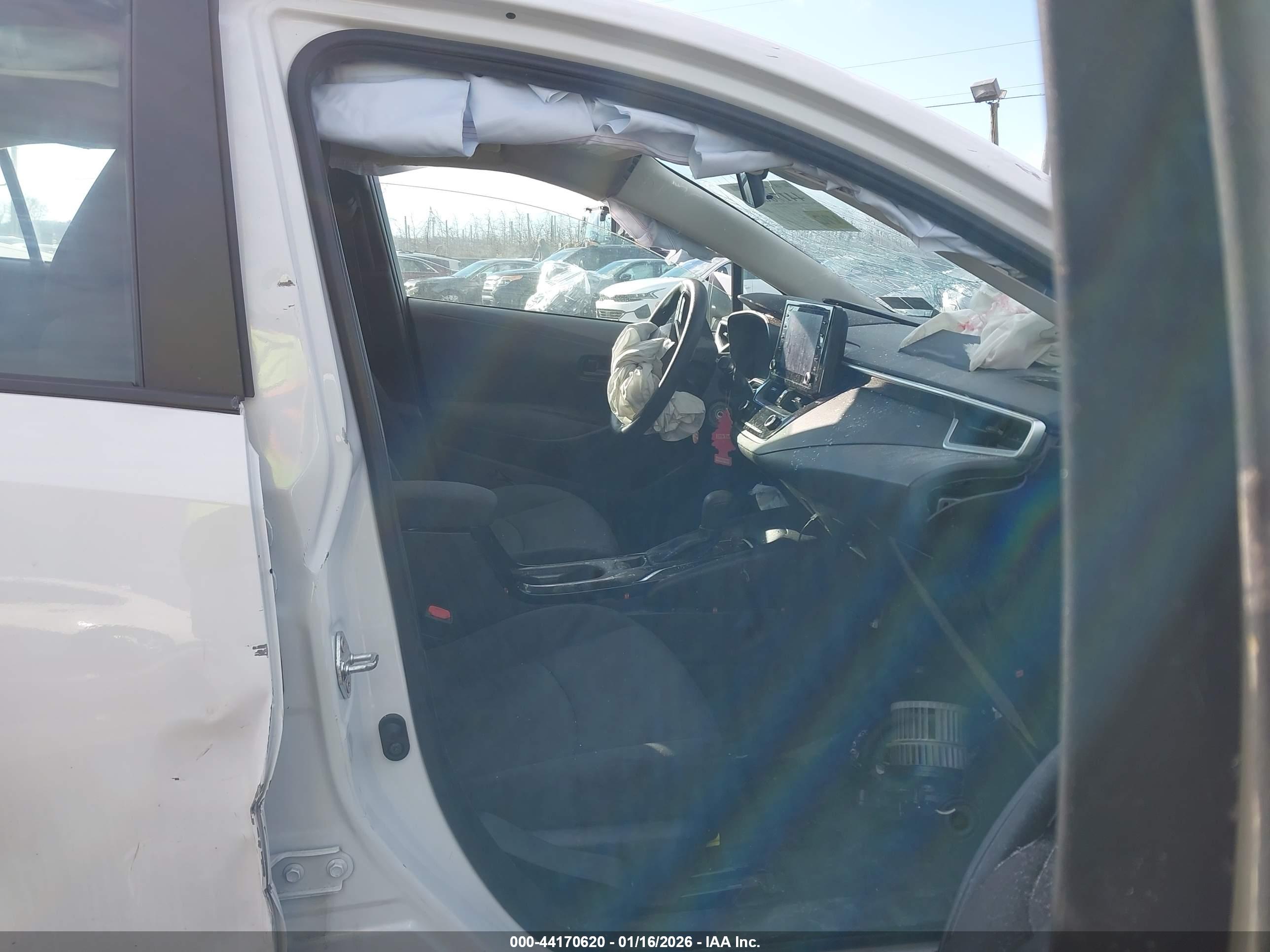 TOYOTA COROLLA image 5