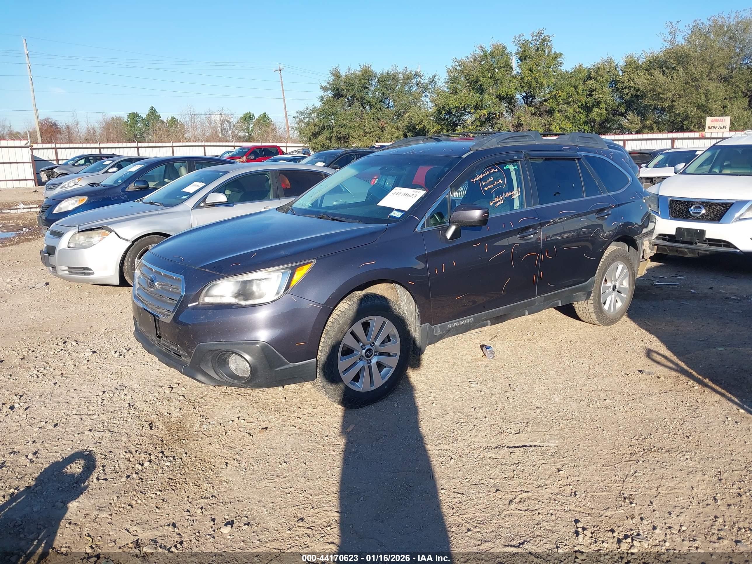 SUBARU OUTBACK image 2