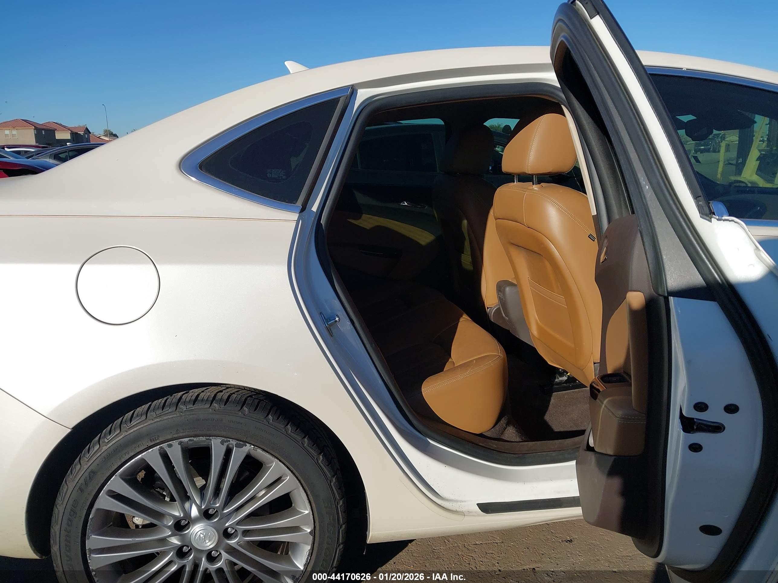 BUICK VERANO image 8