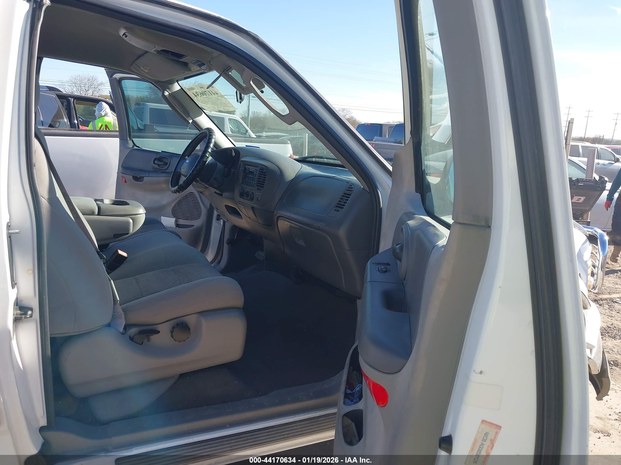 FORD F-150 image 5