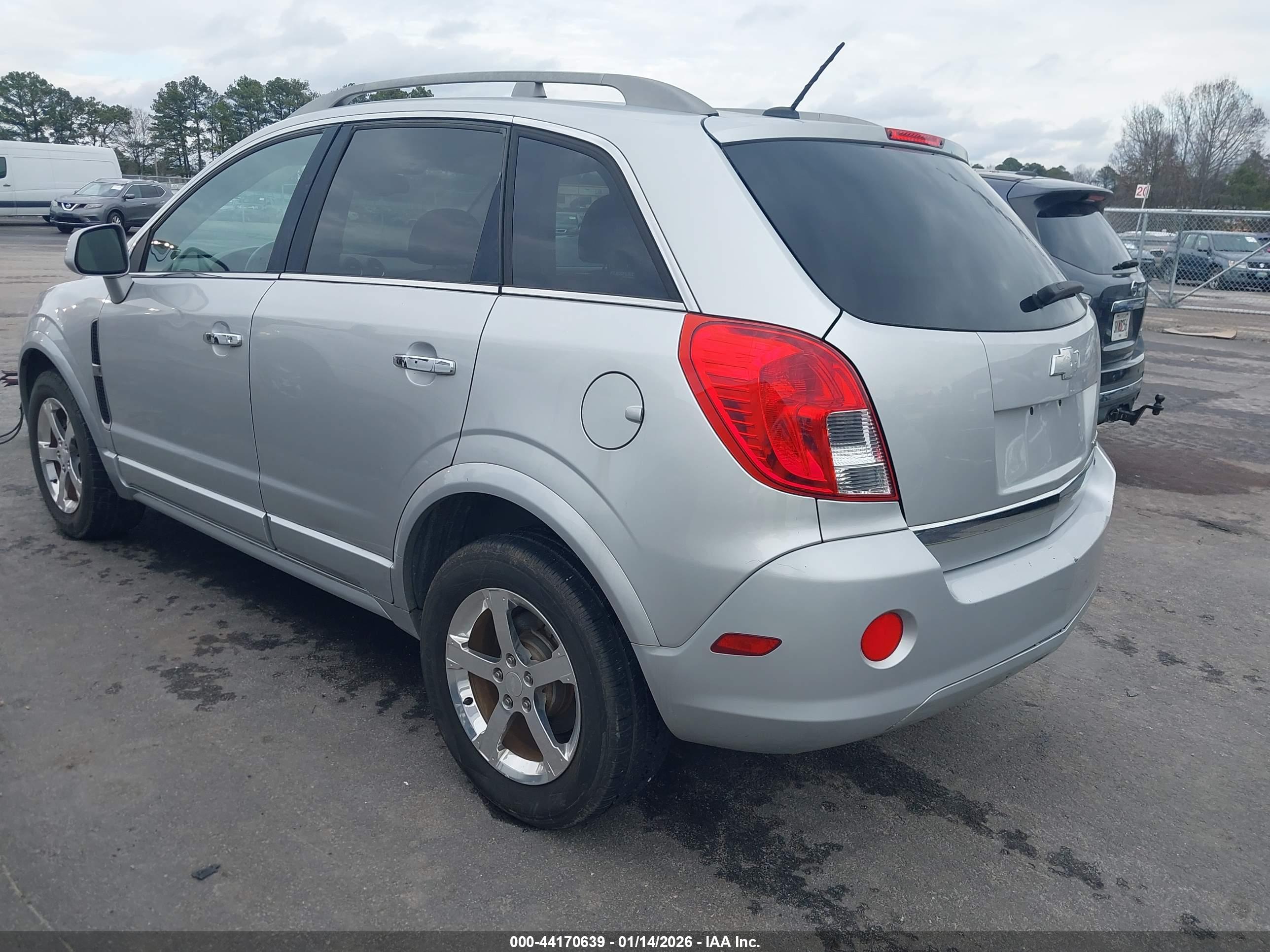 CHEVROLET CAPTIVA image 3