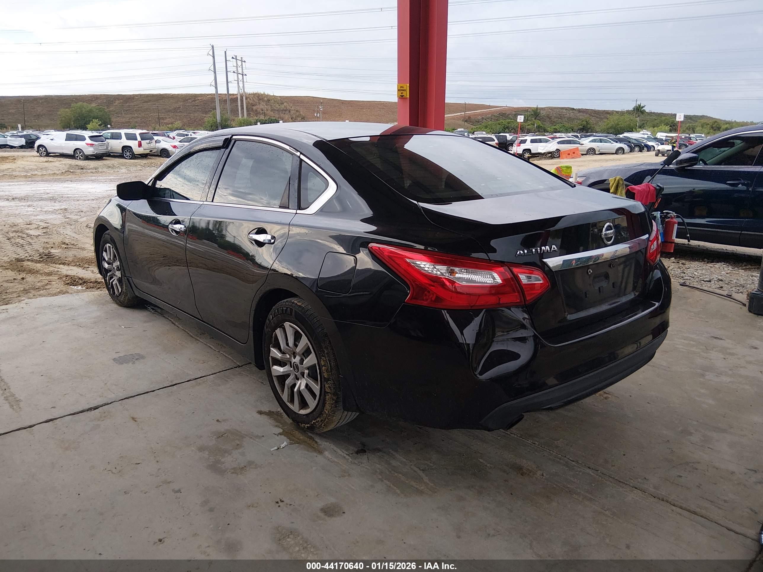 NISSAN ALTIMA image 3
