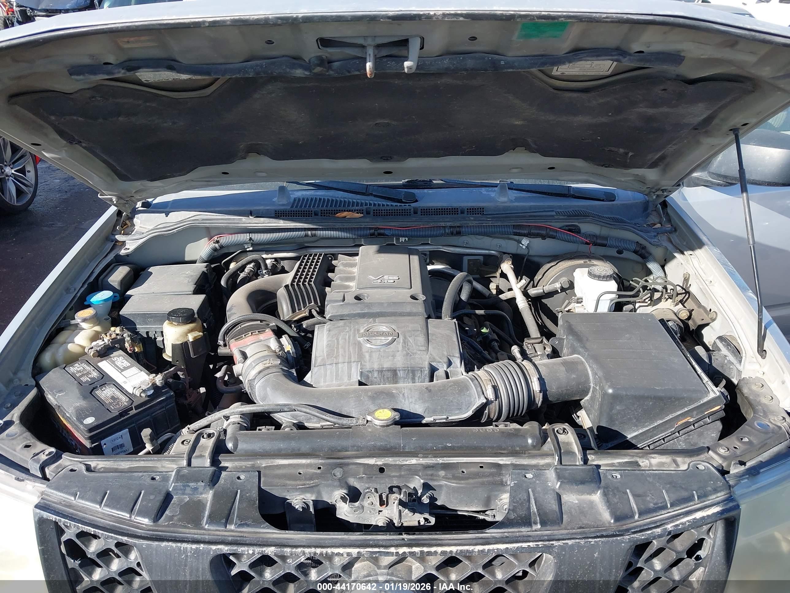 NISSAN FRONTIER image 10