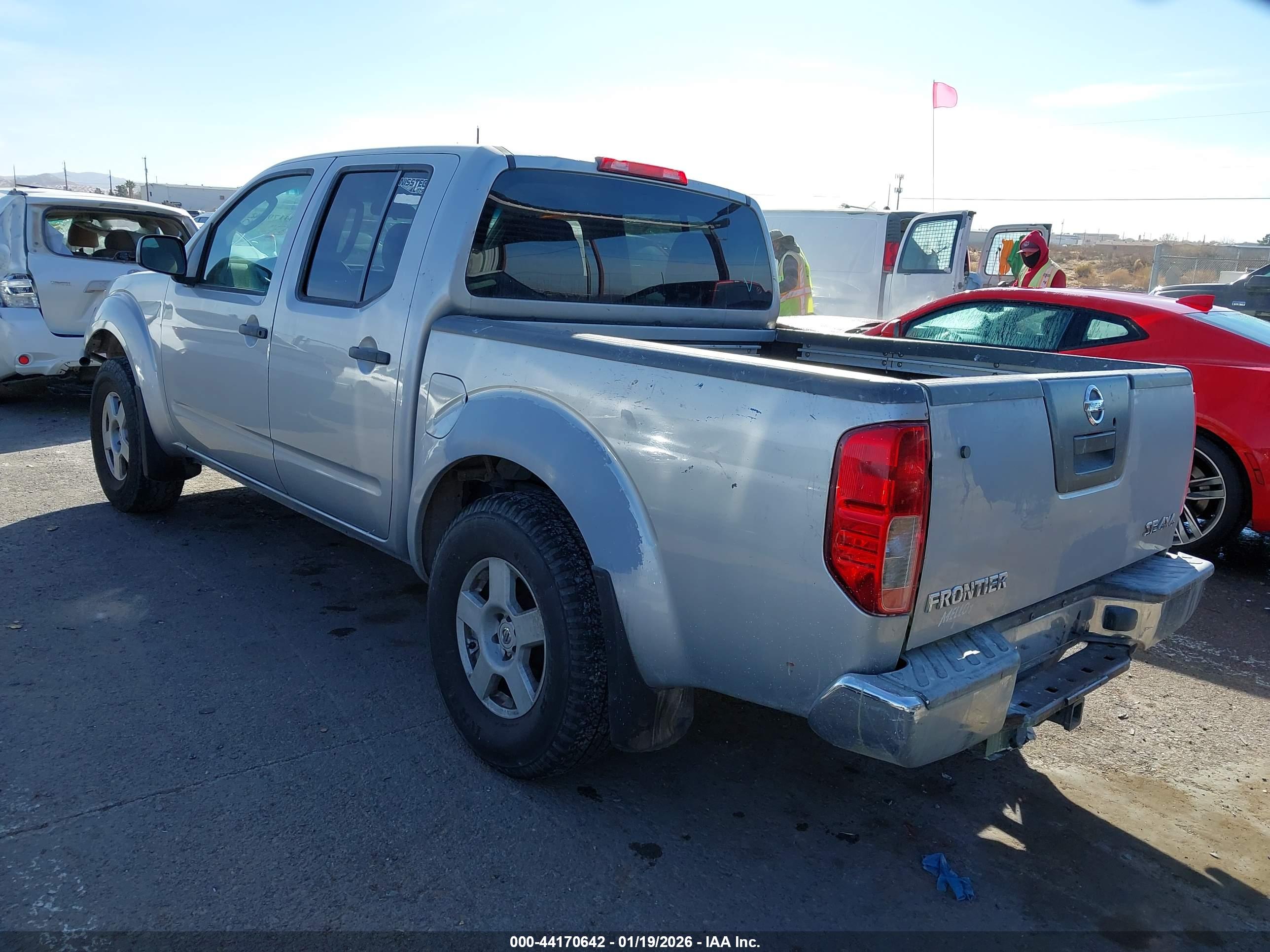 NISSAN FRONTIER image 3