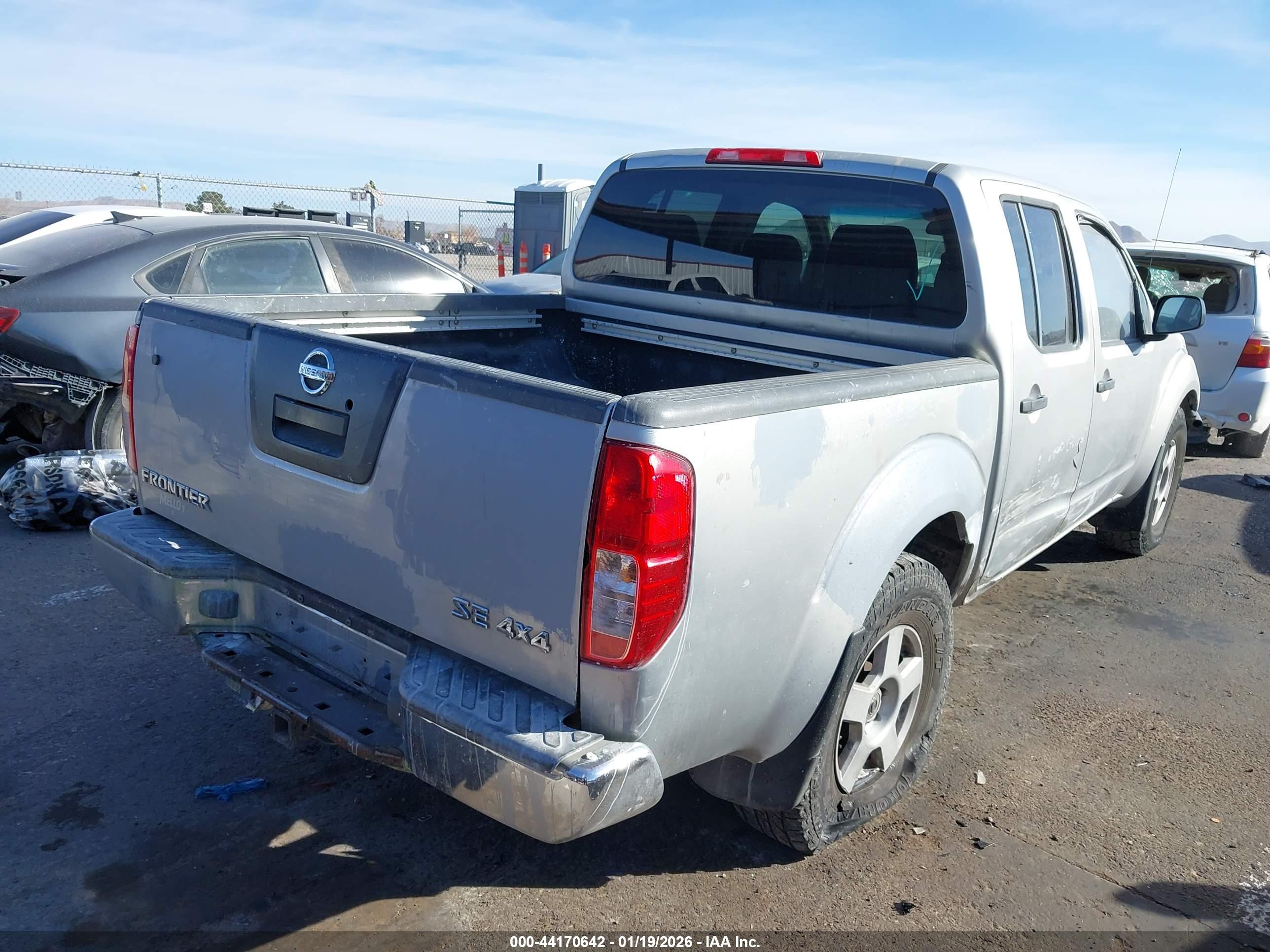 NISSAN FRONTIER image 4