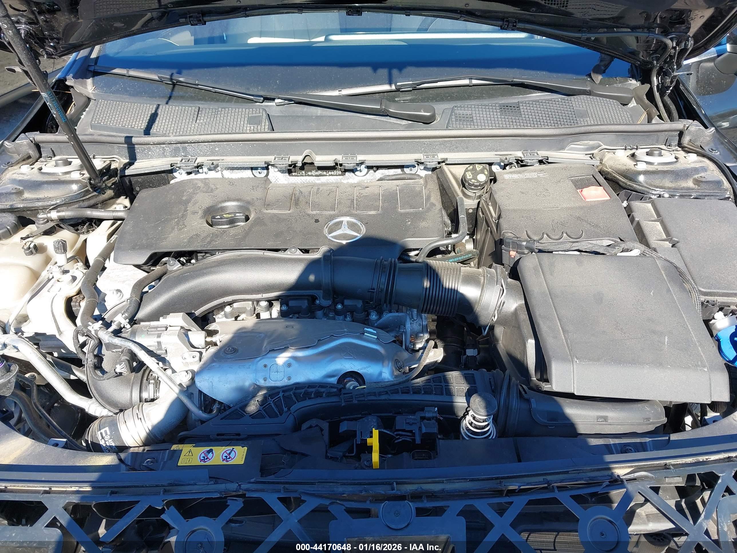 MERCEDES-BENZ CLA image 10