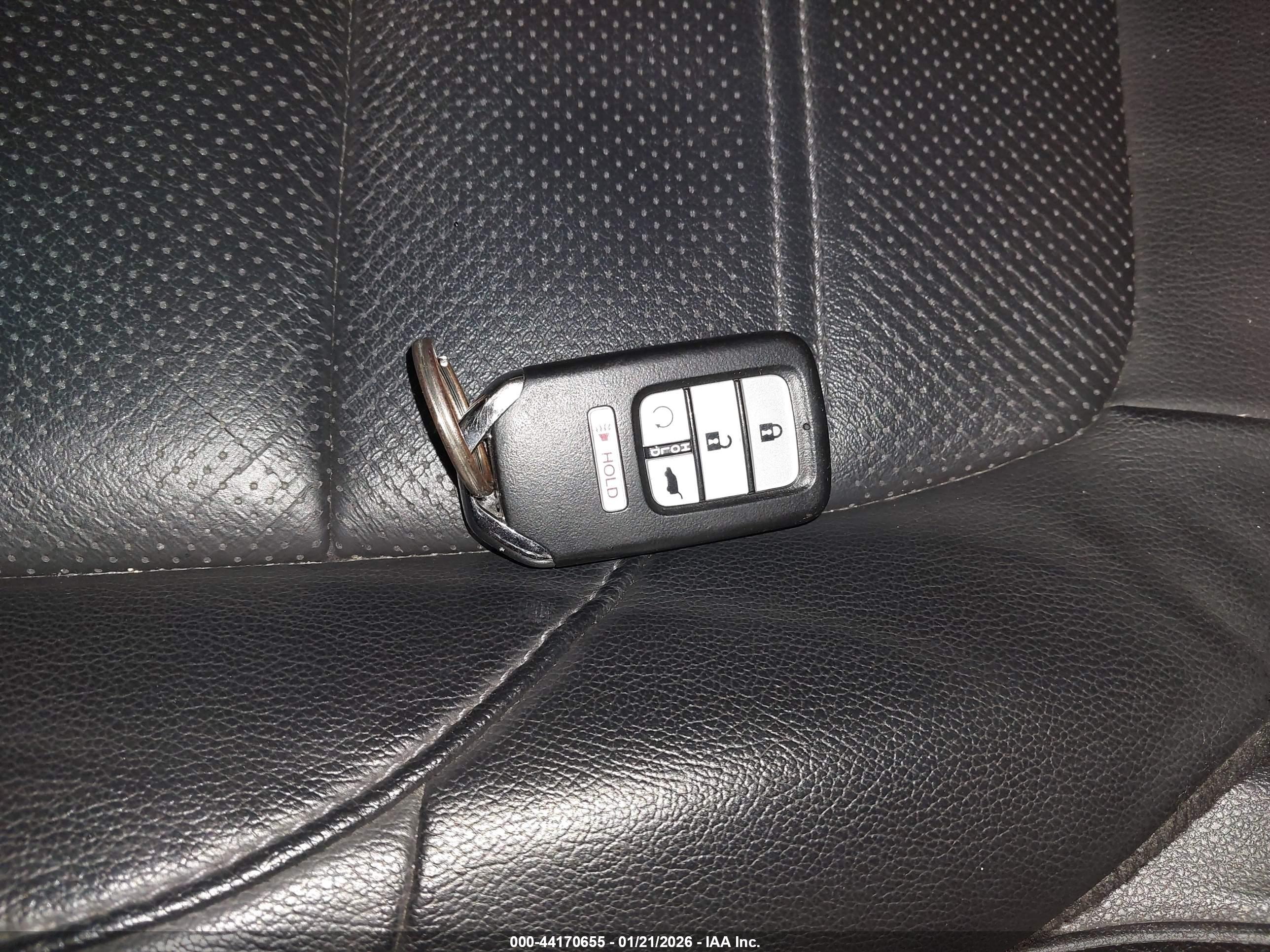 HONDA CR-V image 11
