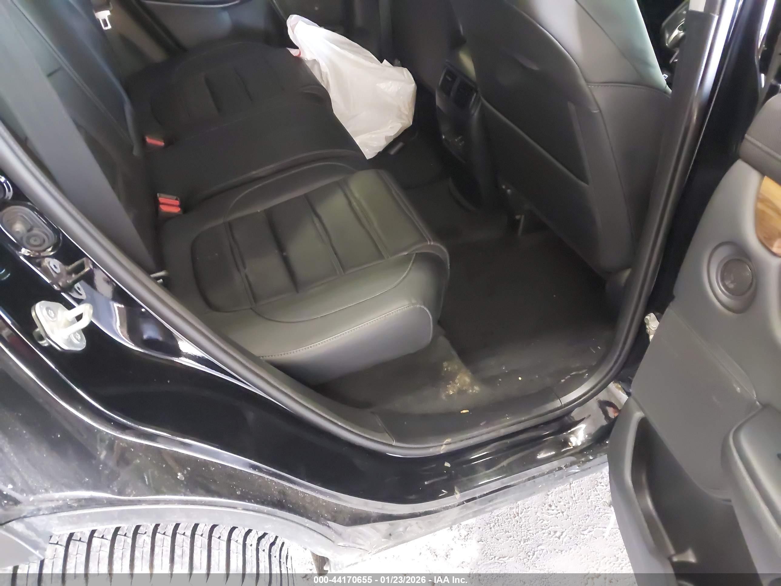HONDA CR-V image 8