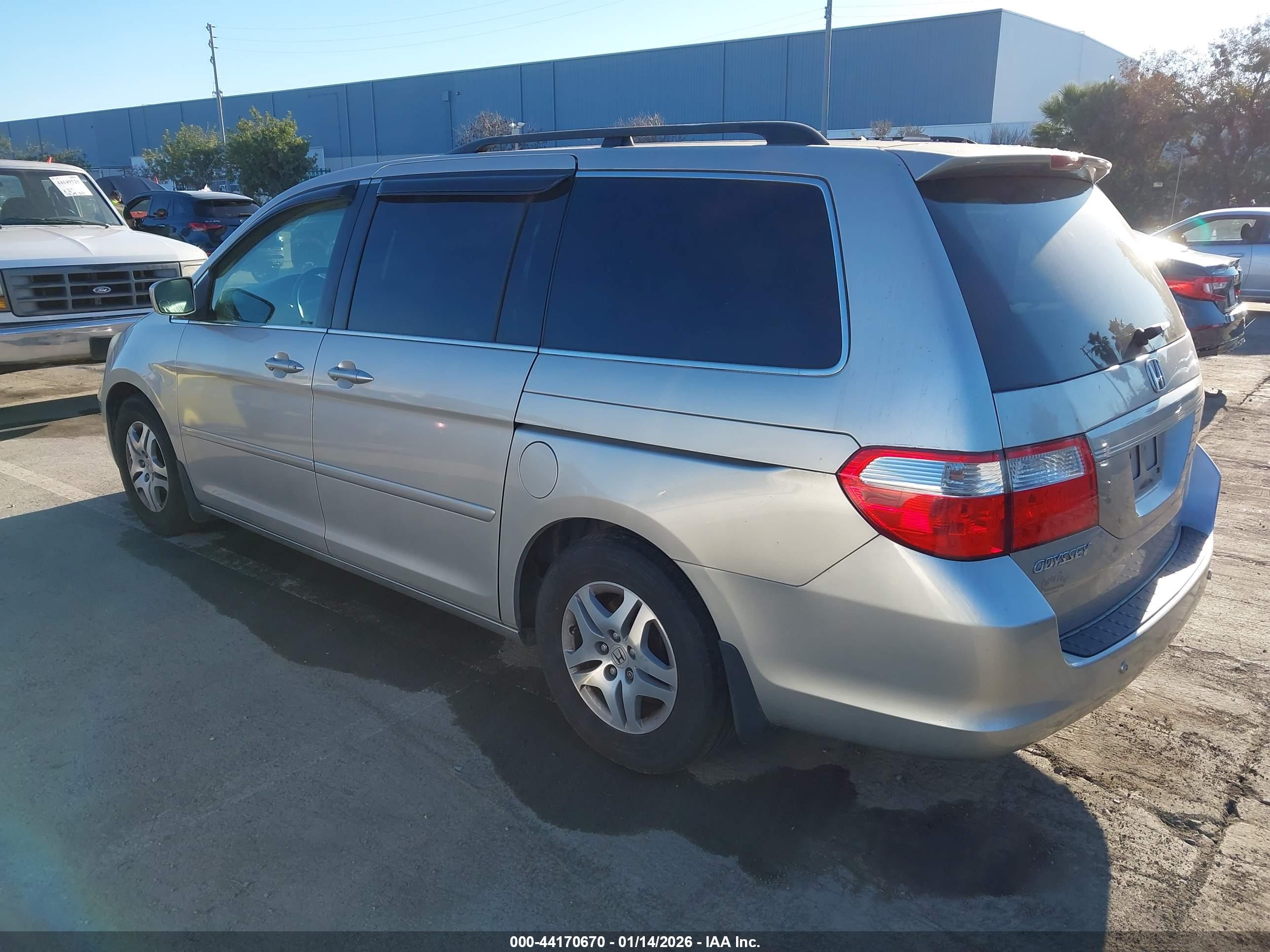 HONDA ODYSSEY image 3