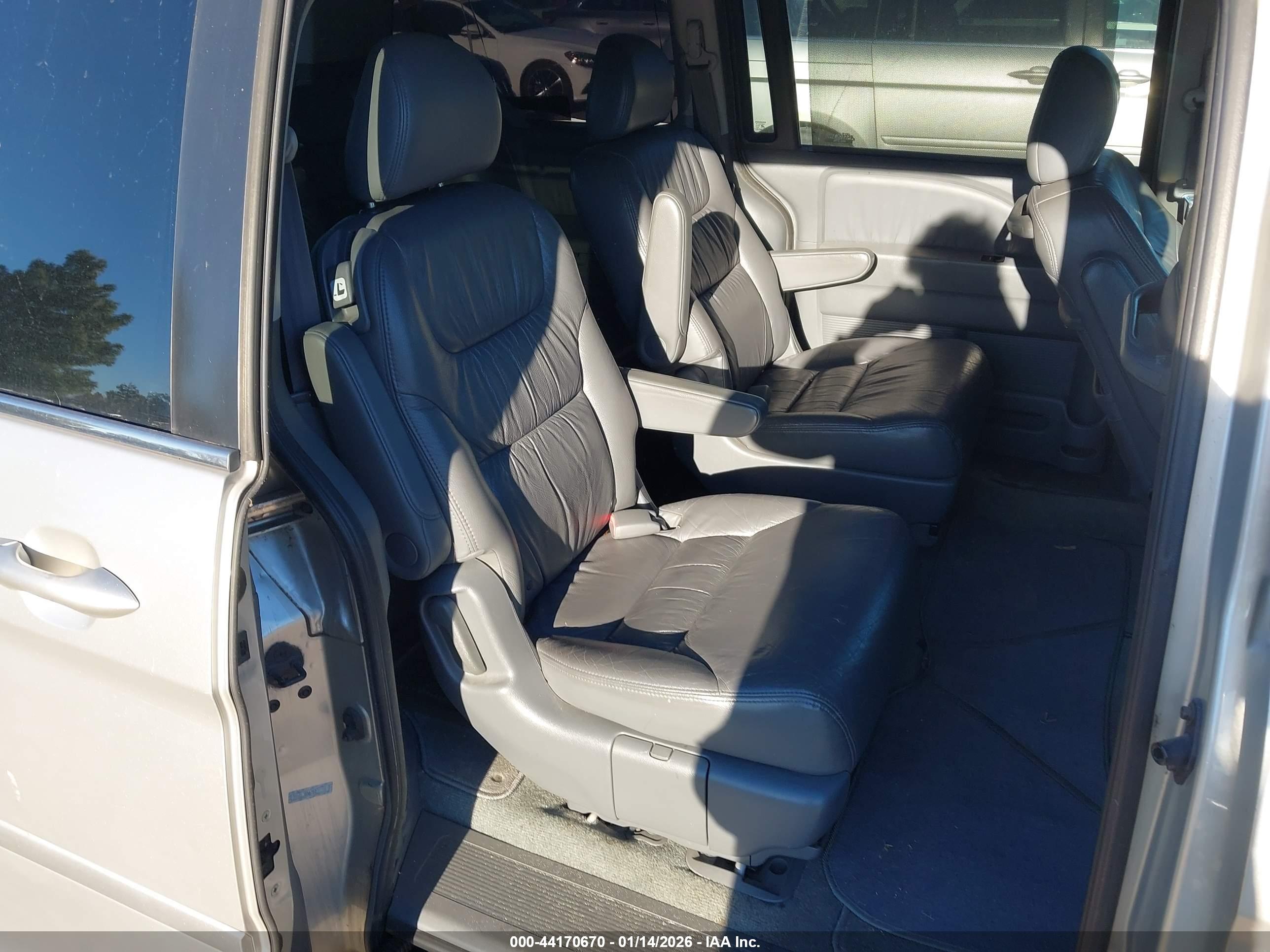 HONDA ODYSSEY image 8