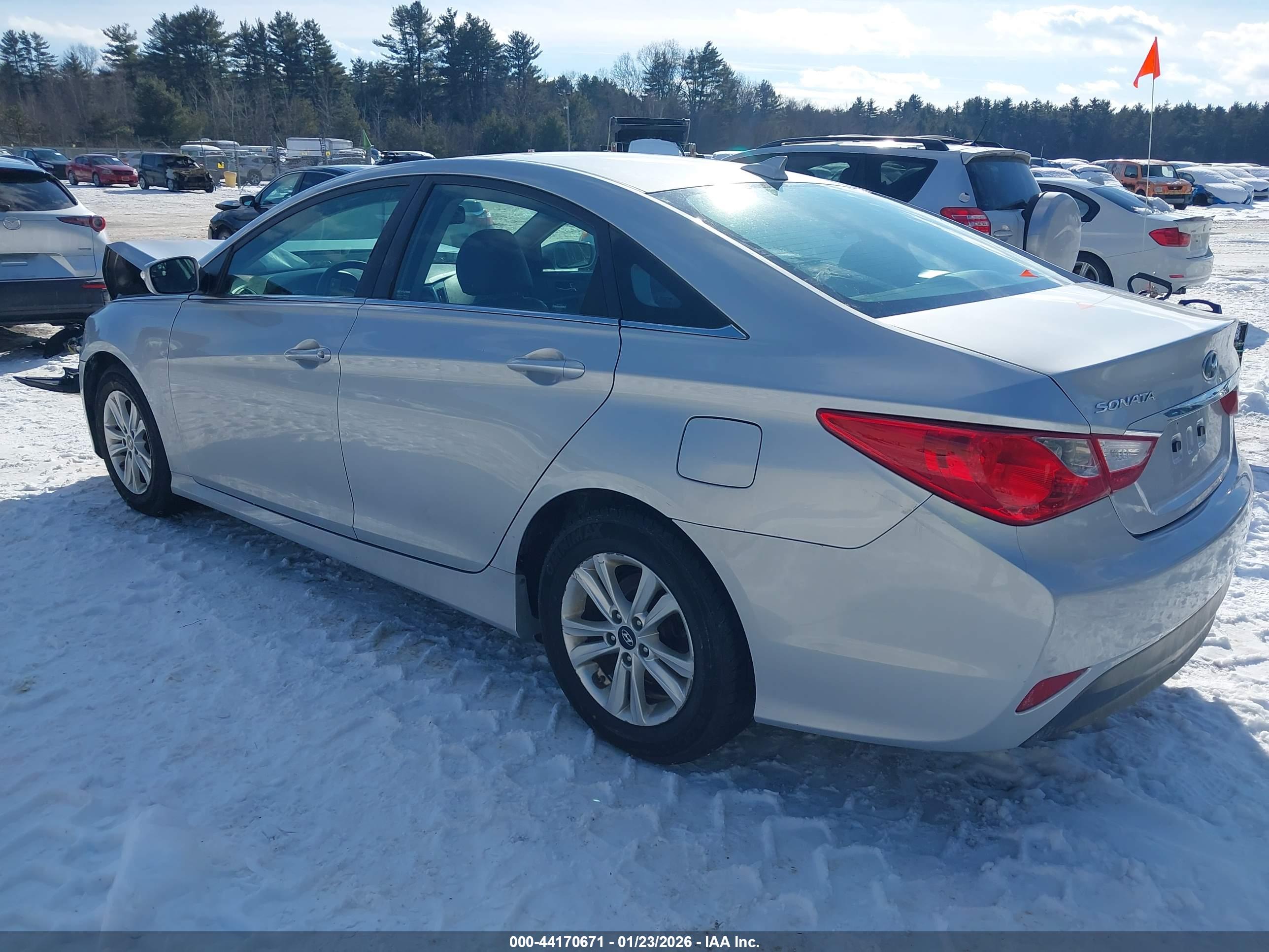 HYUNDAI SONATA image 3