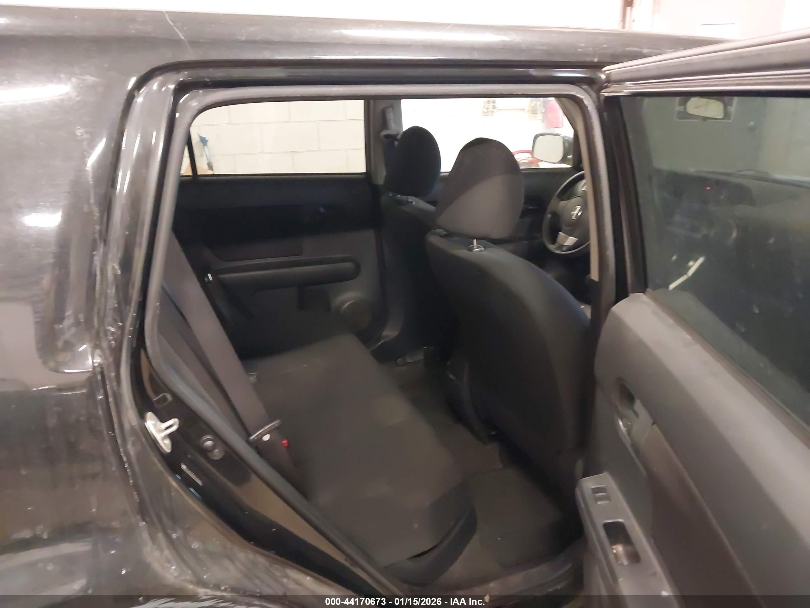 SCION XB image 8