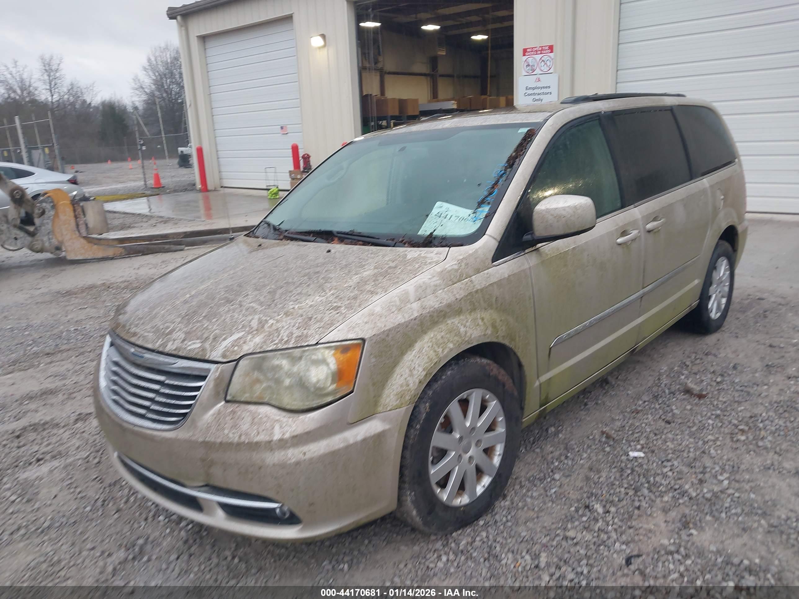 CHRYSLER TOWN image 6