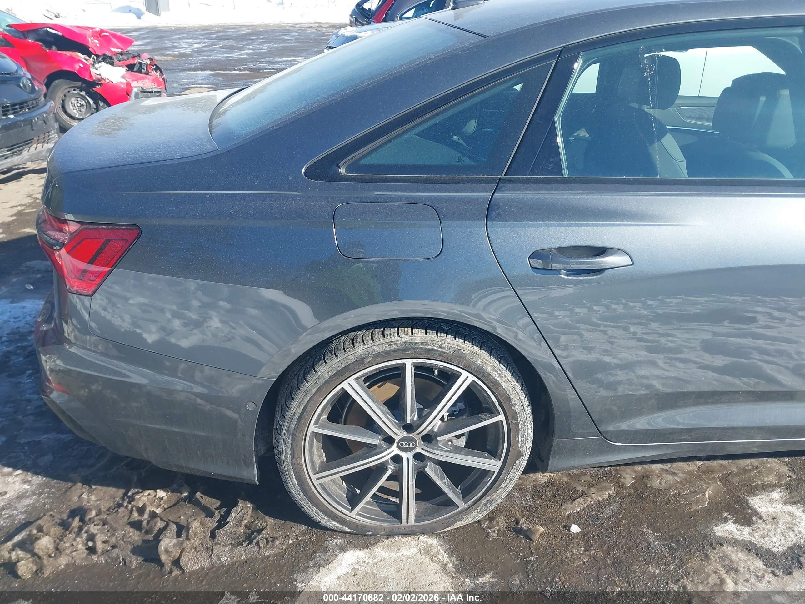 AUDI A6 image 6