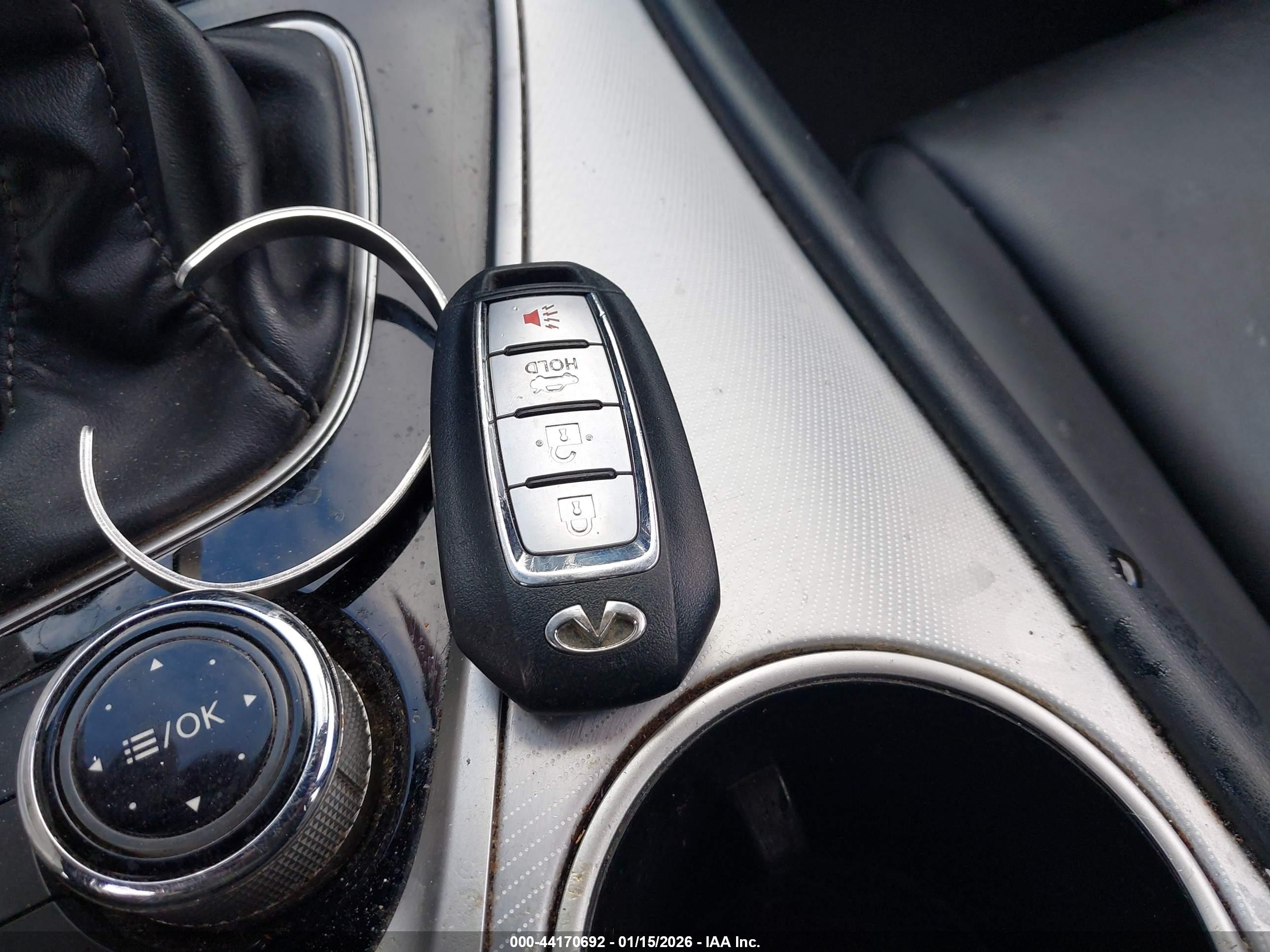 INFINITI Q50 image 11