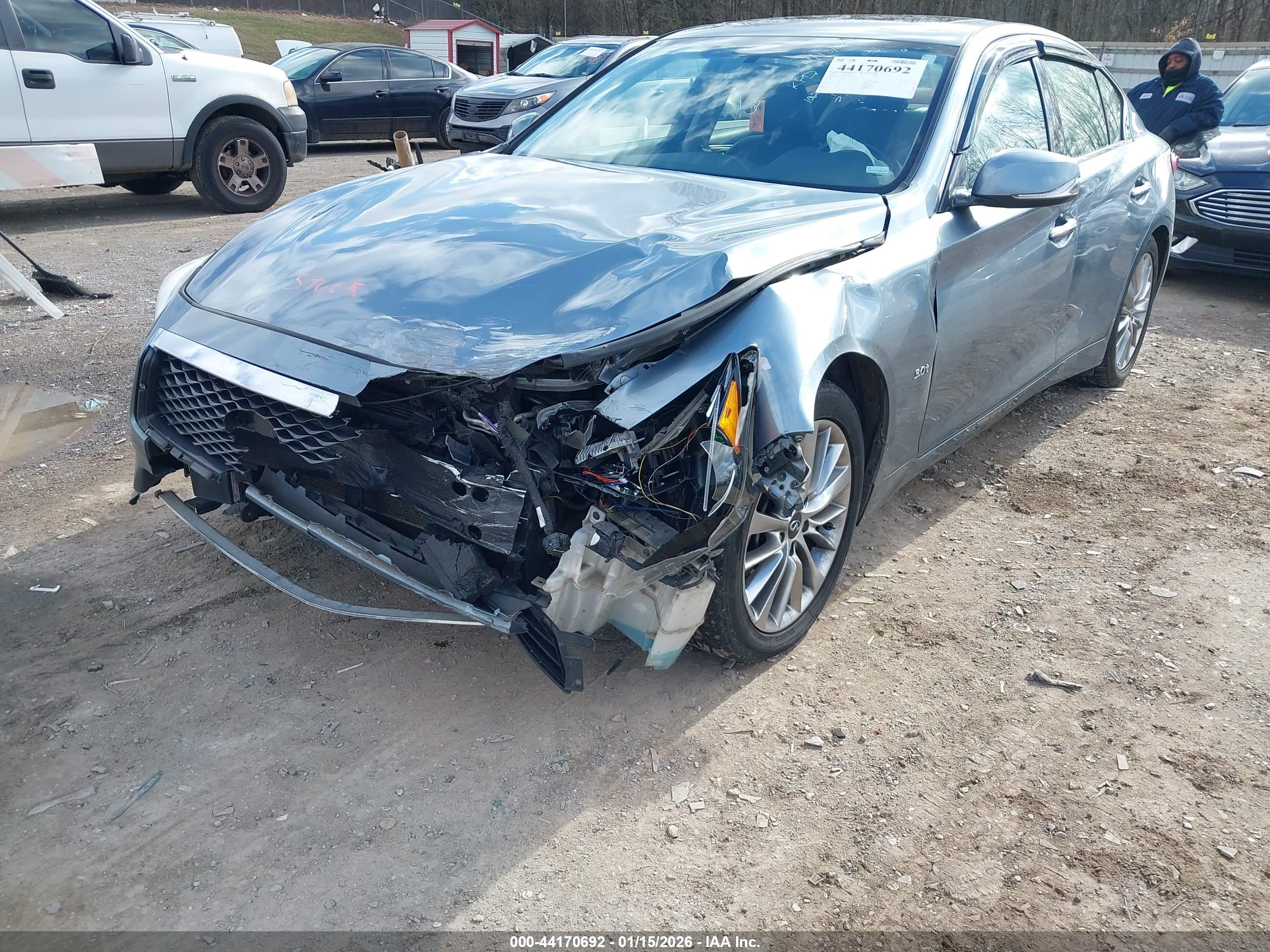 INFINITI Q50 image 6
