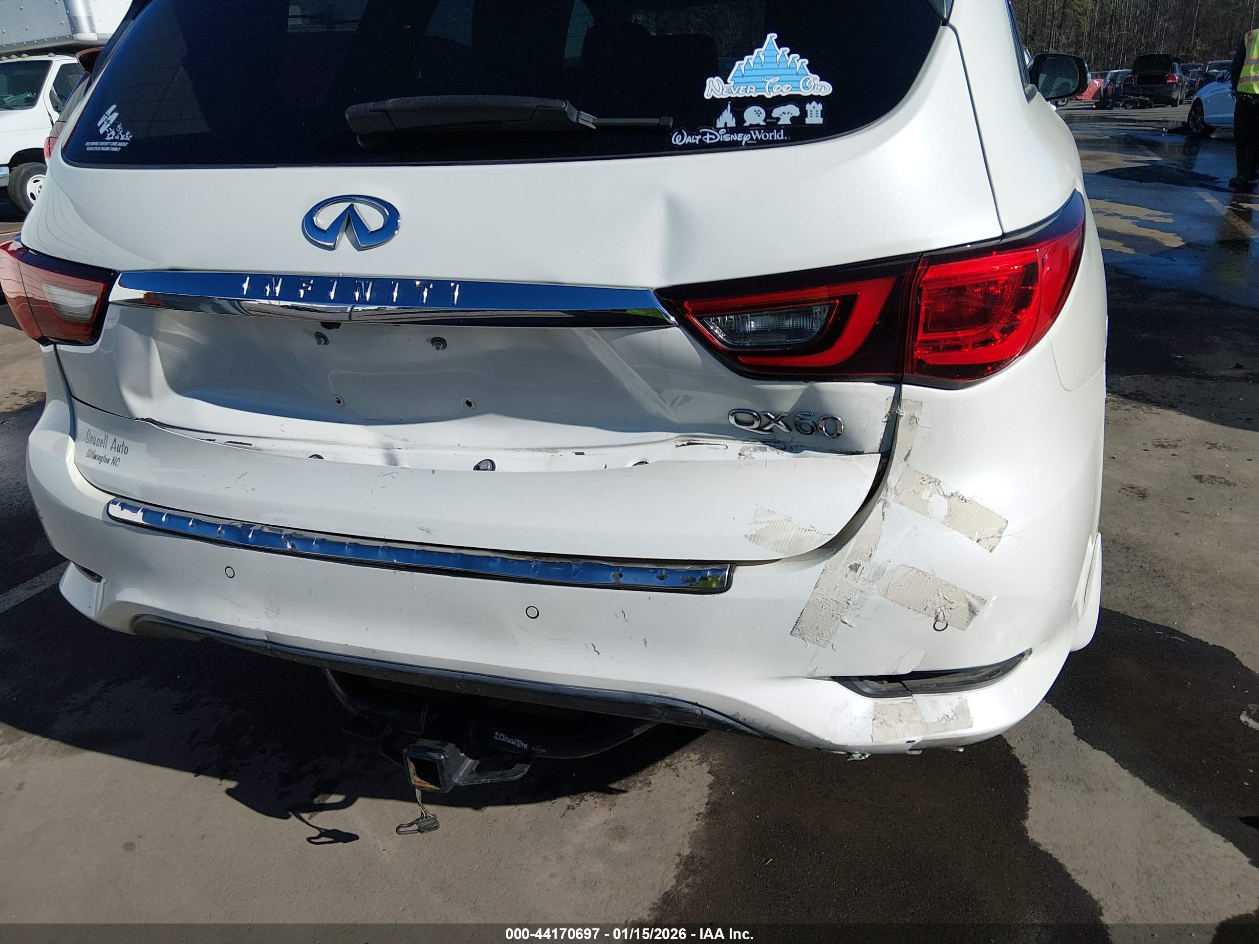 INFINITI QX60 image 6