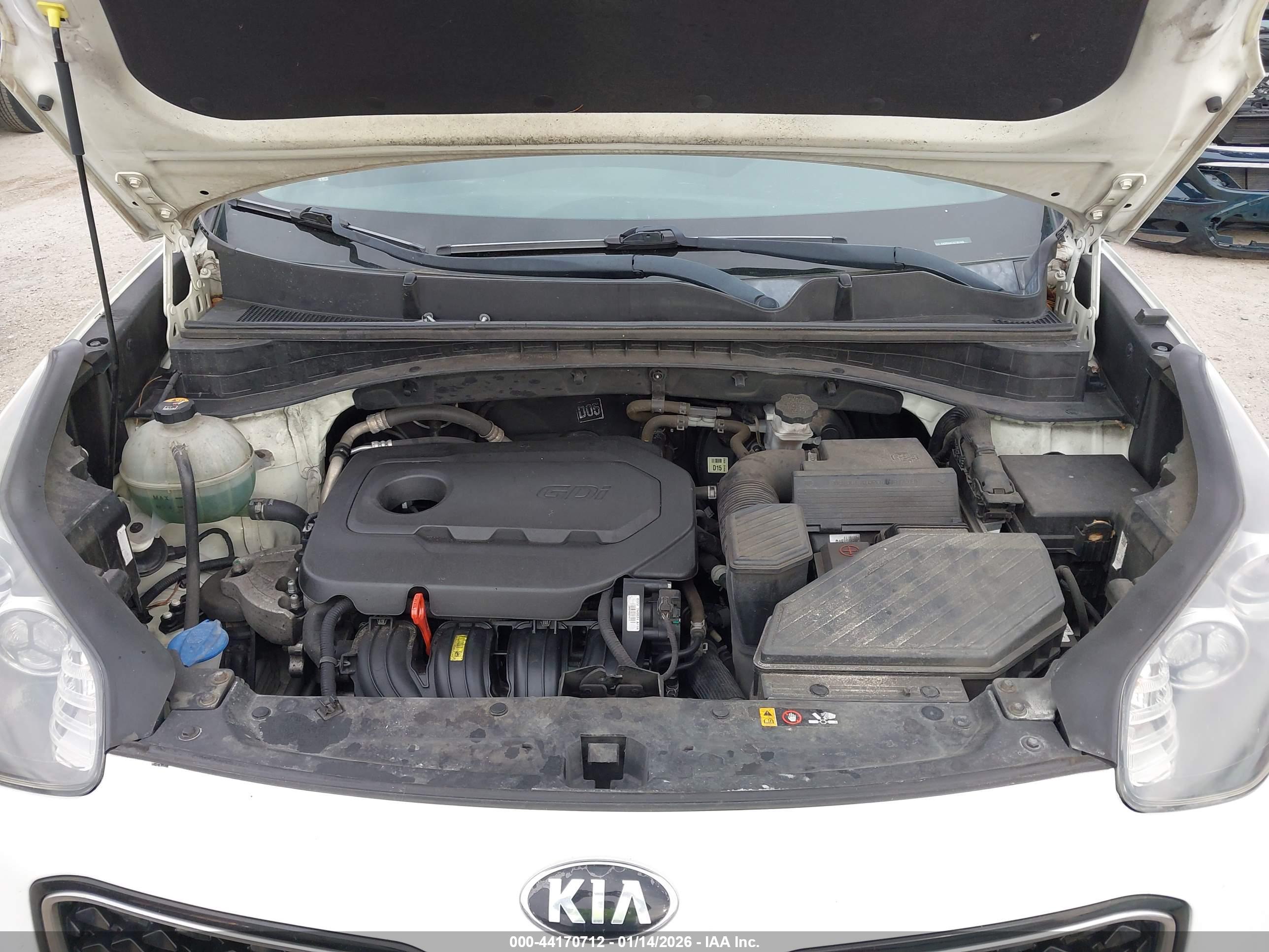 KIA SPORTAGE image 10