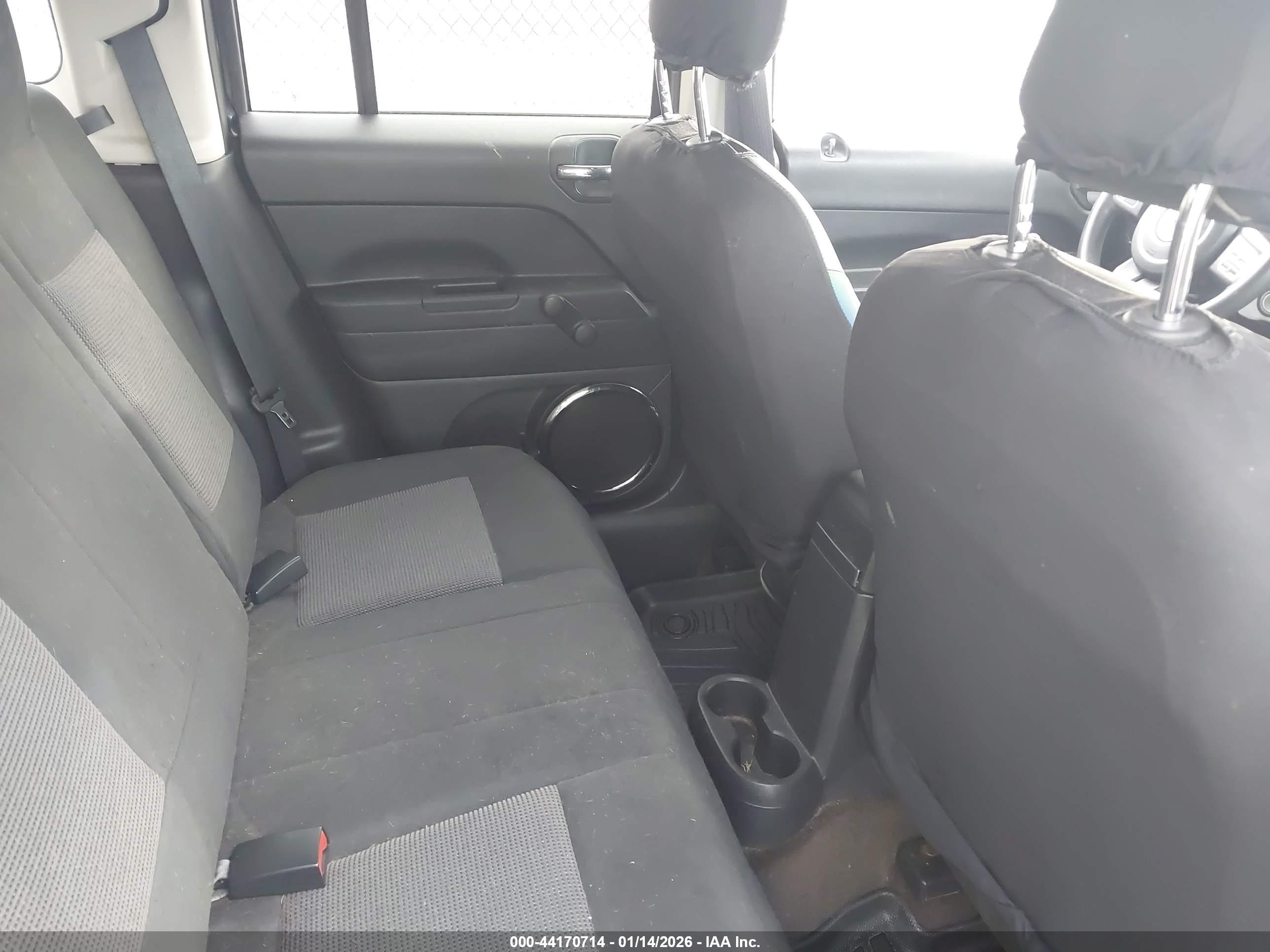JEEP PATRIOT image 8