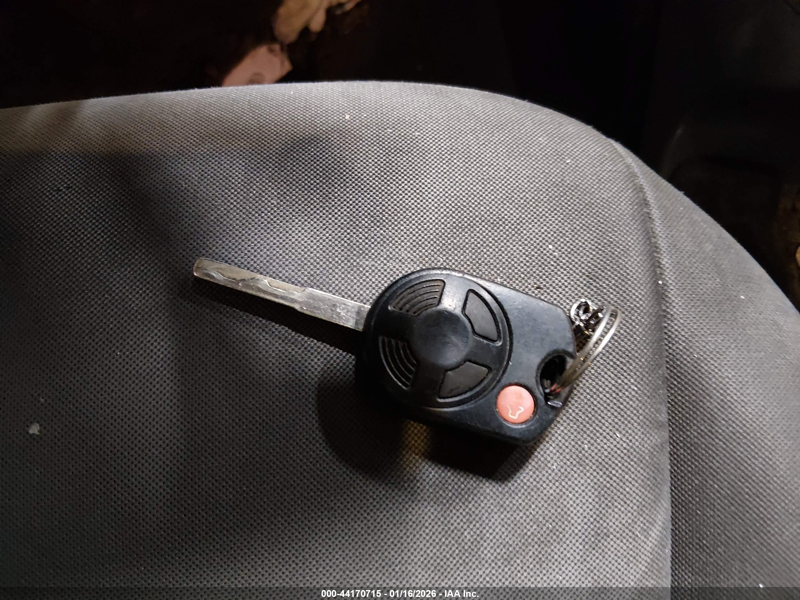 FORD ESCAPE image 11
