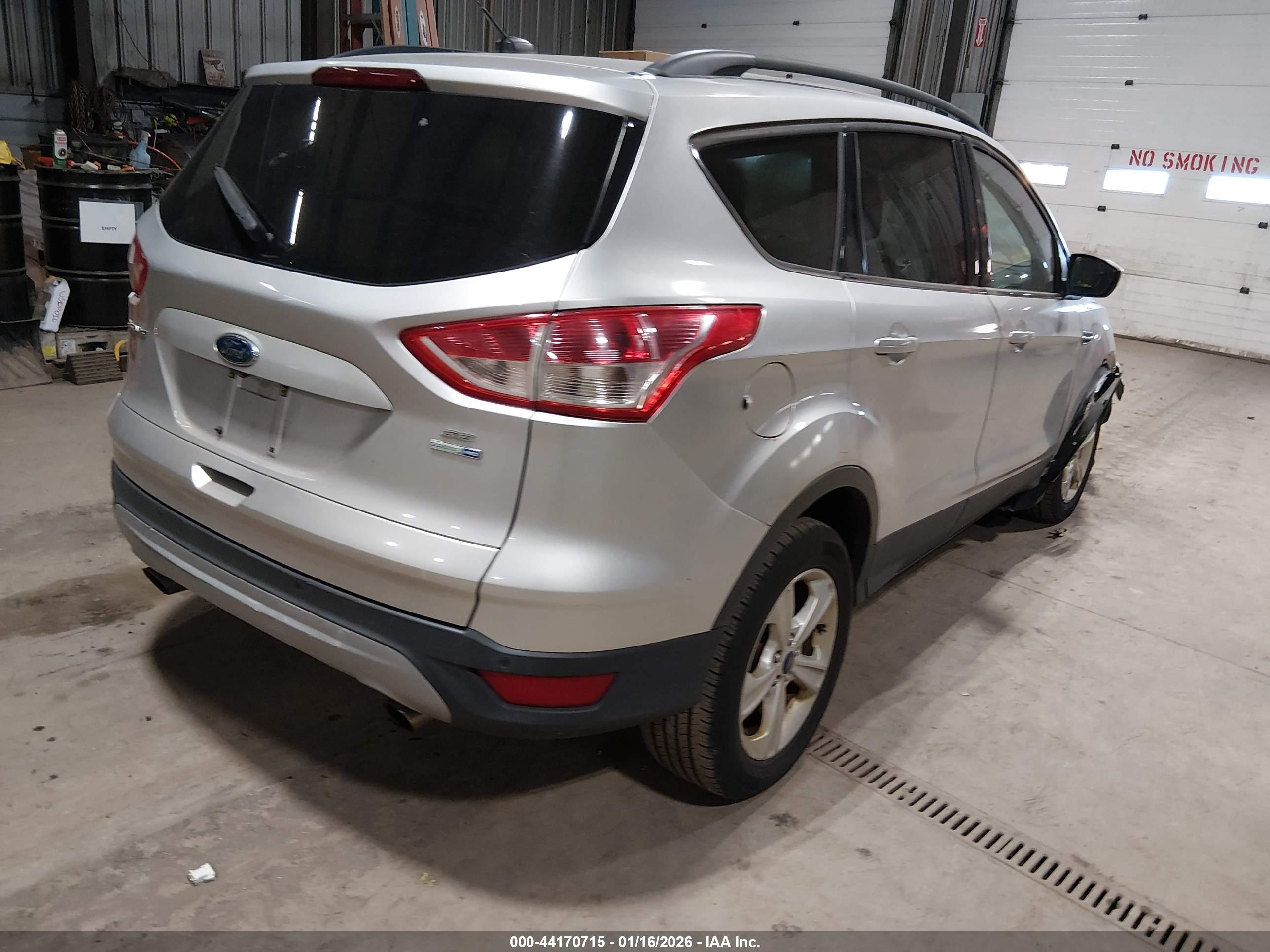 FORD ESCAPE image 4