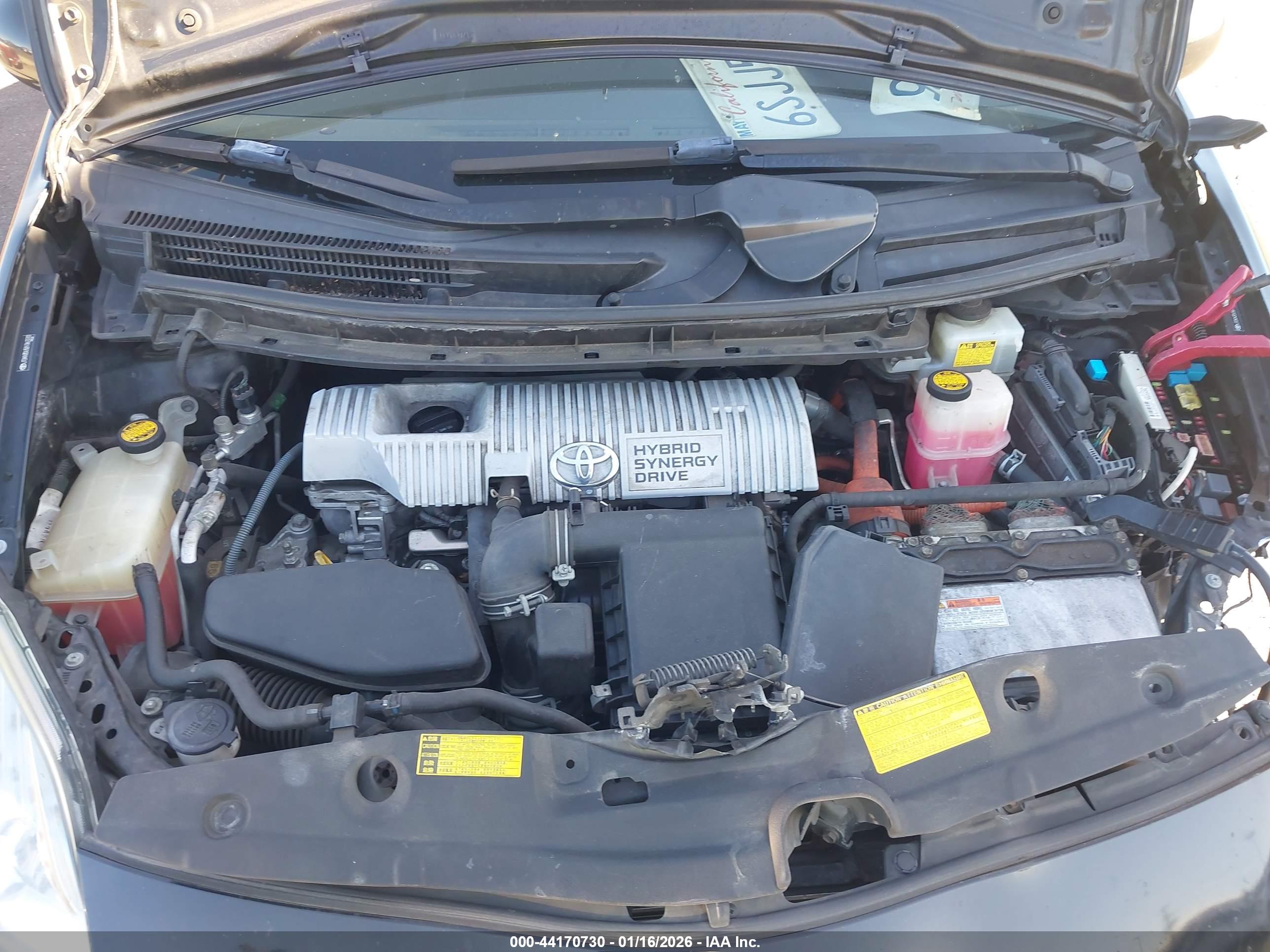 TOYOTA PRIUS image 10