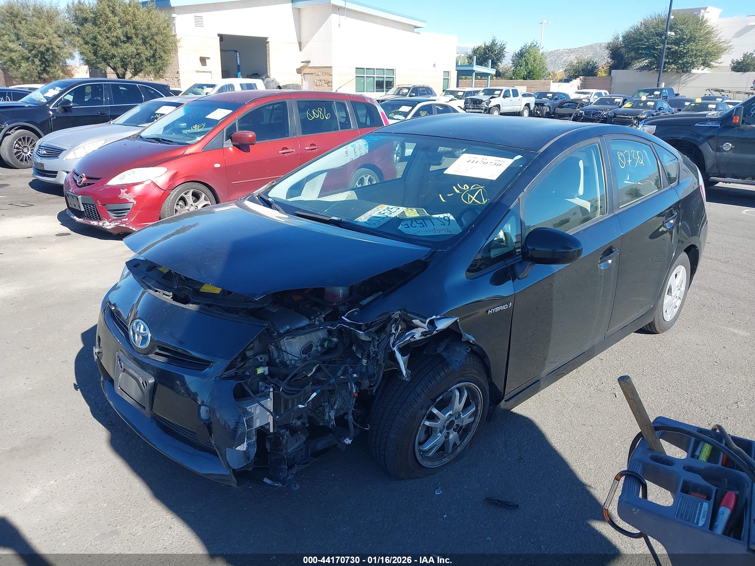 TOYOTA PRIUS image 2