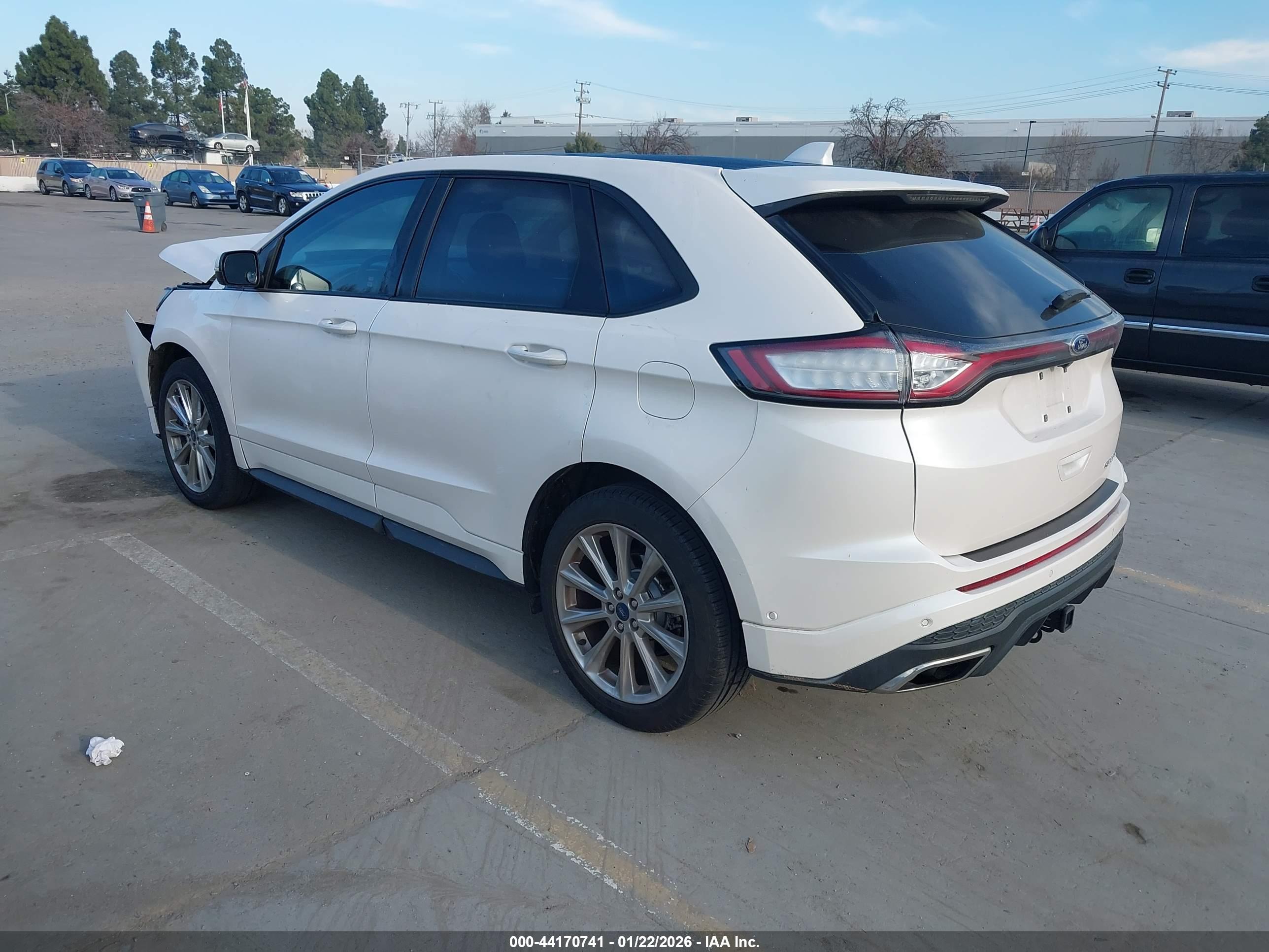 FORD EDGE image 3