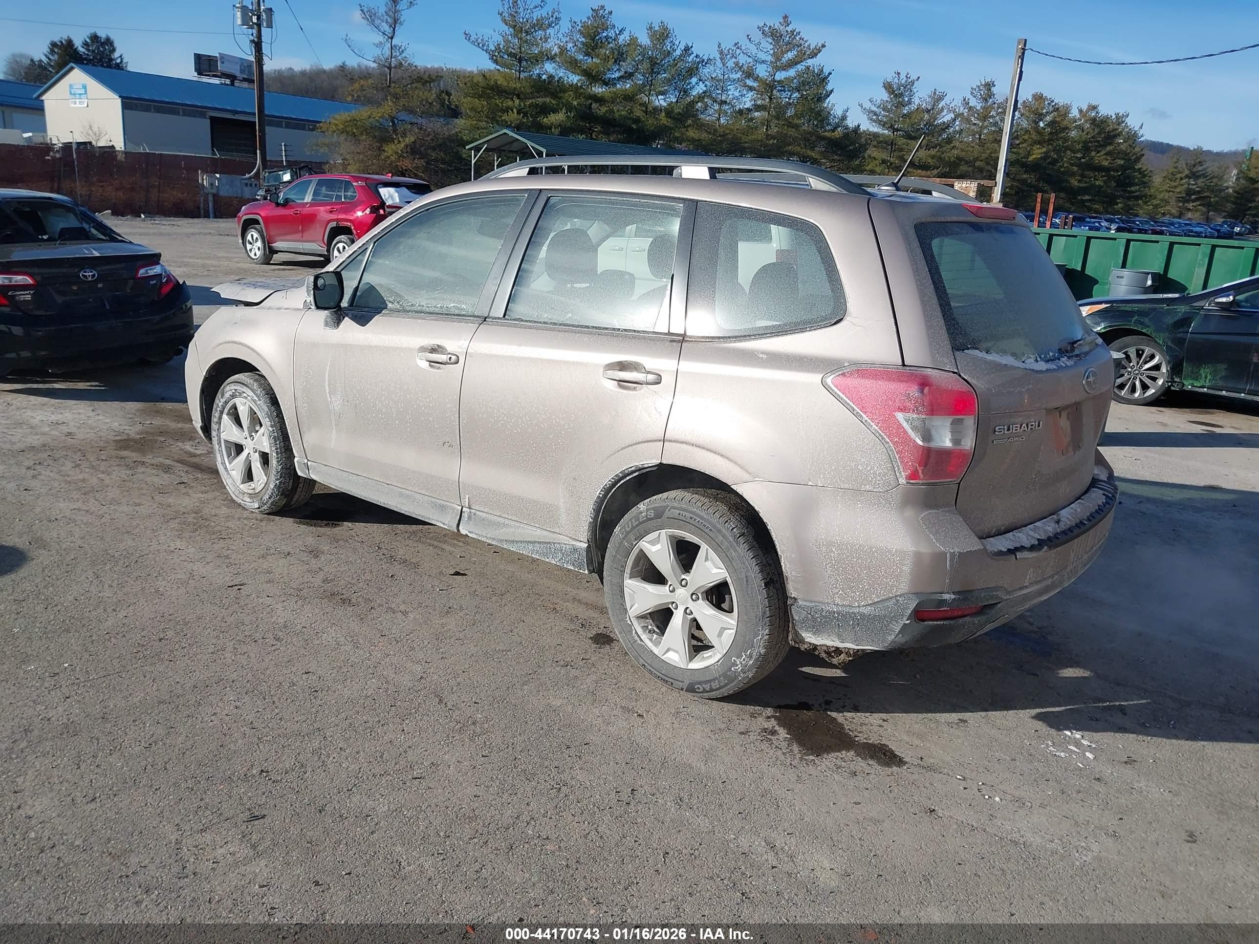SUBARU FORESTER image 3