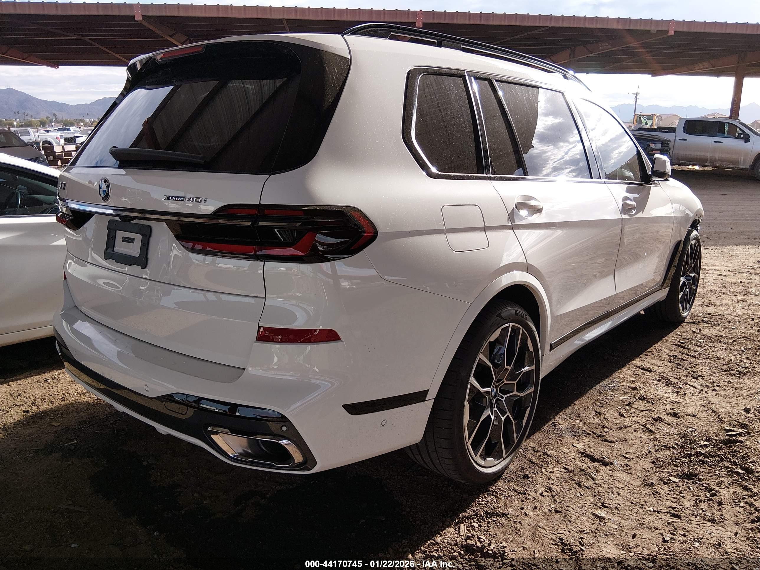 BMW X7 image 4