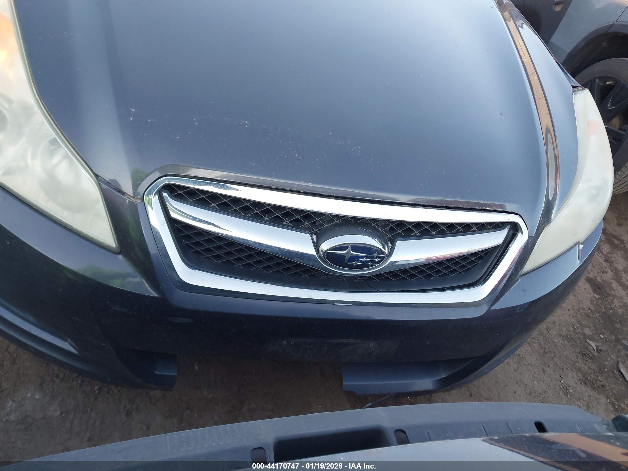 SUBARU LEGACY image 6