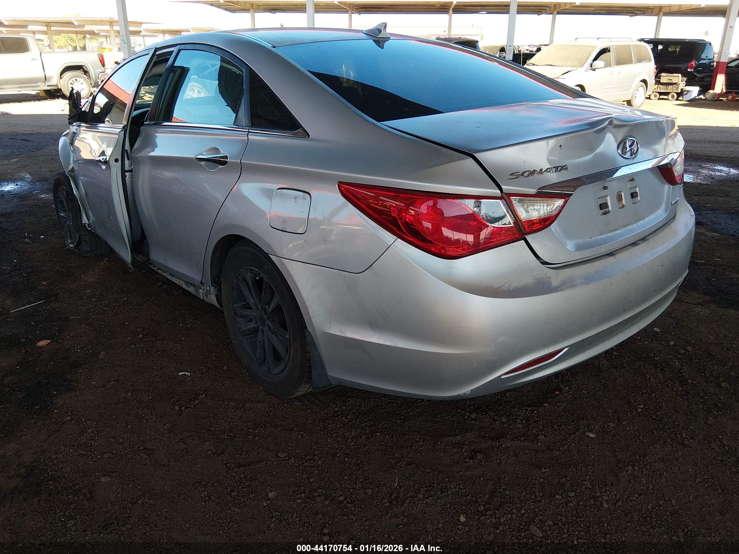 HYUNDAI SONATA image 3