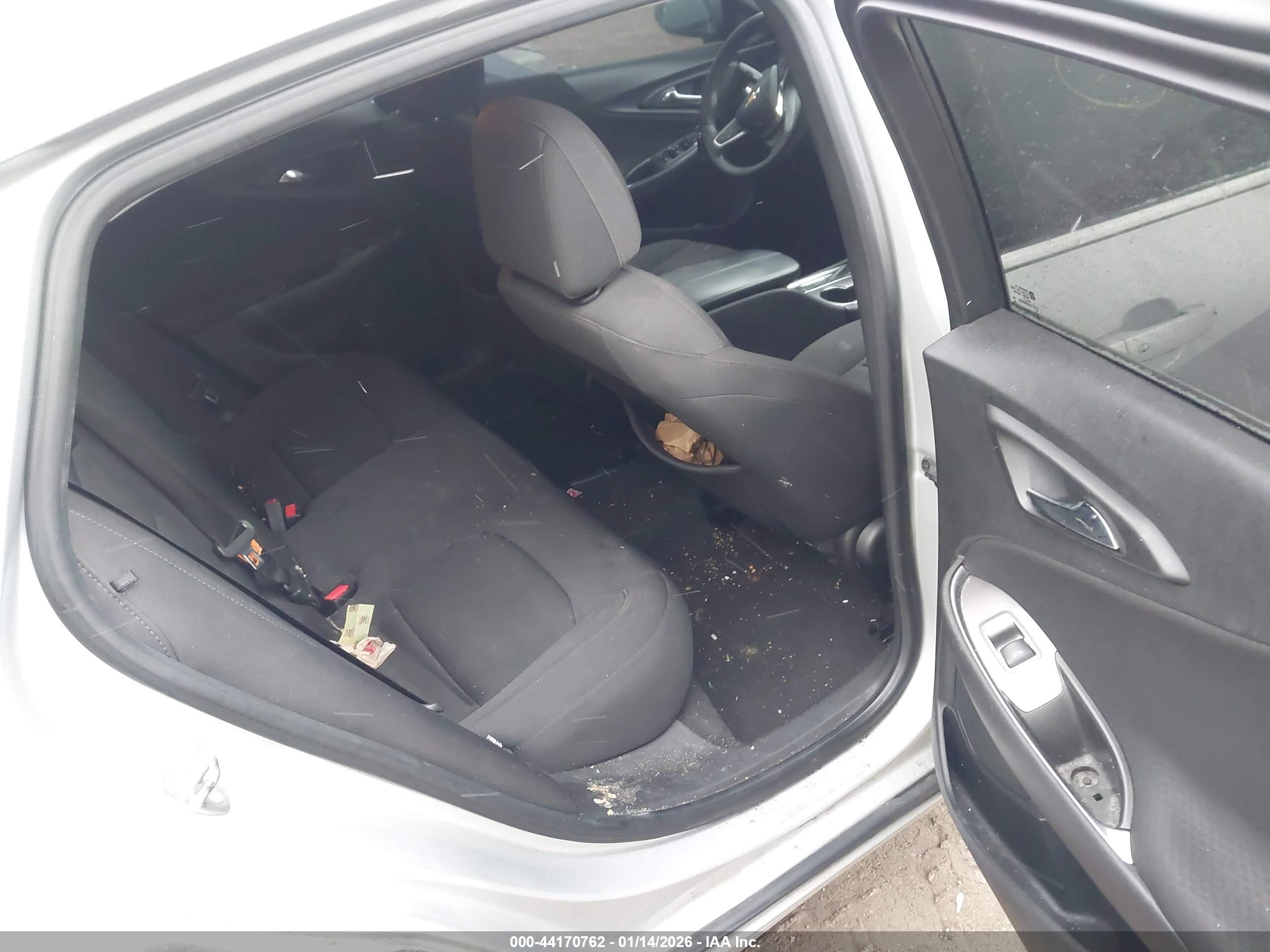 CHEVROLET MALIBU image 8