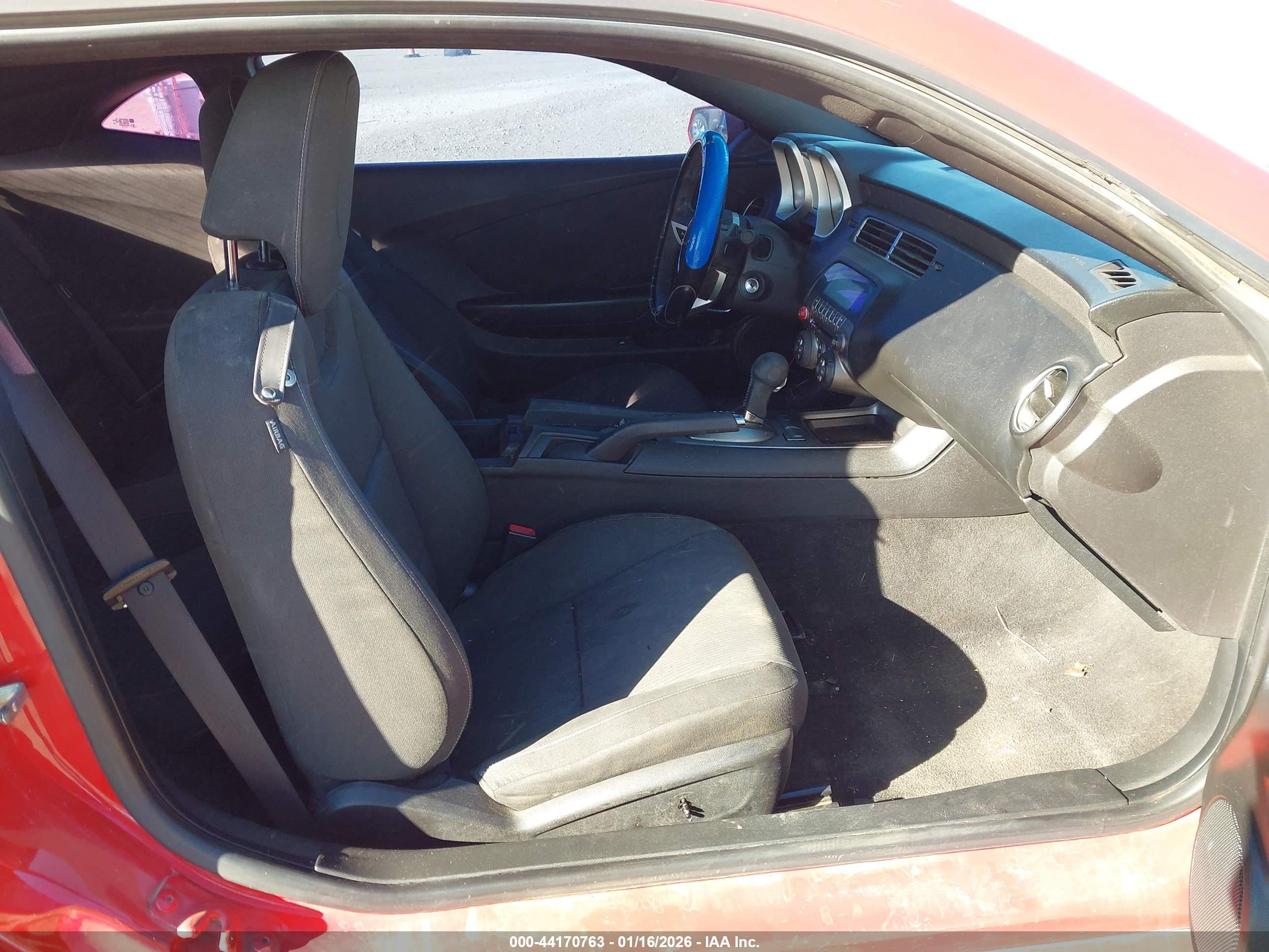 CHEVROLET CAMARO image 5