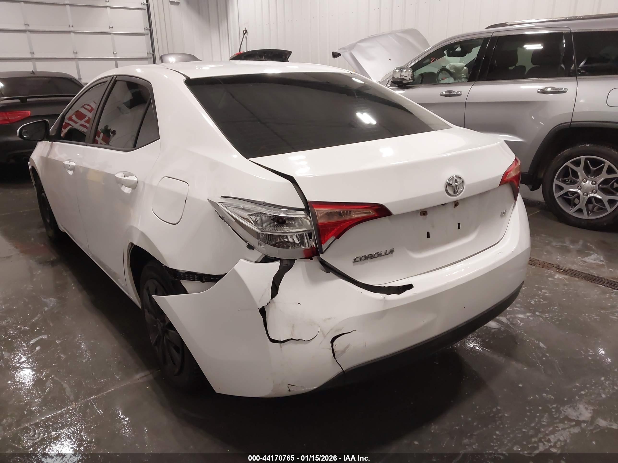 TOYOTA COROLLA image 6