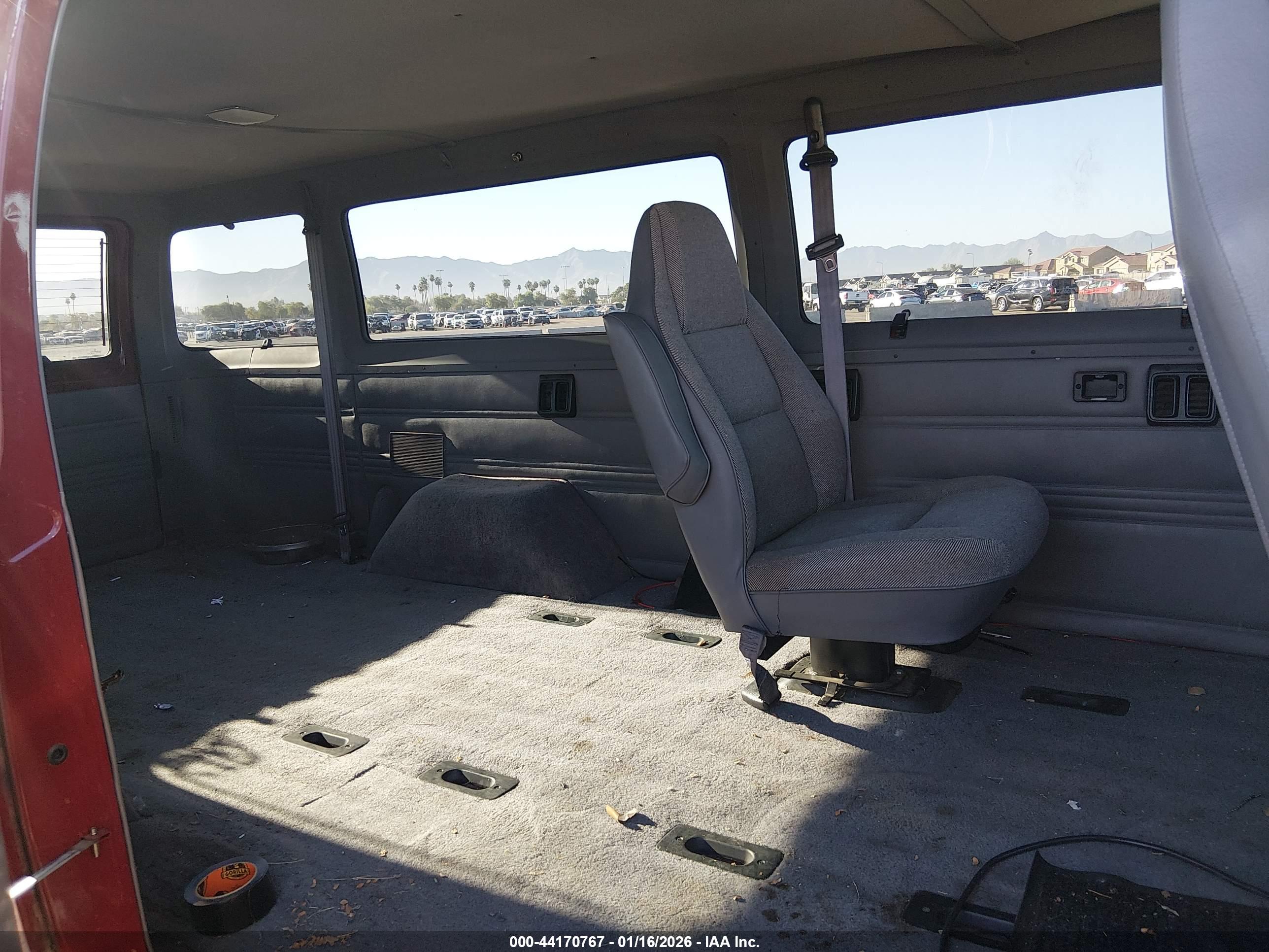 DODGE RAM image 8