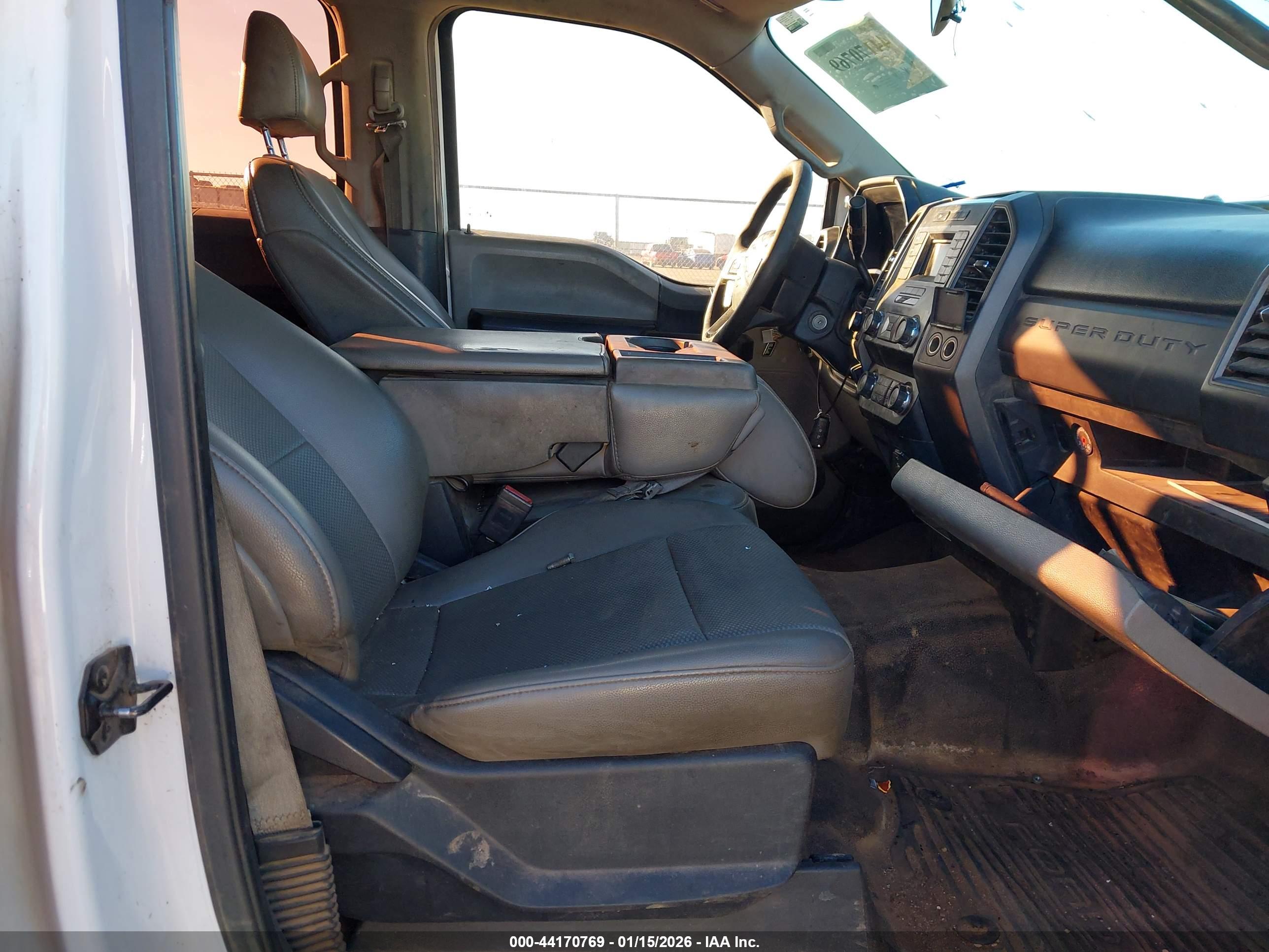 FORD F-250 image 5