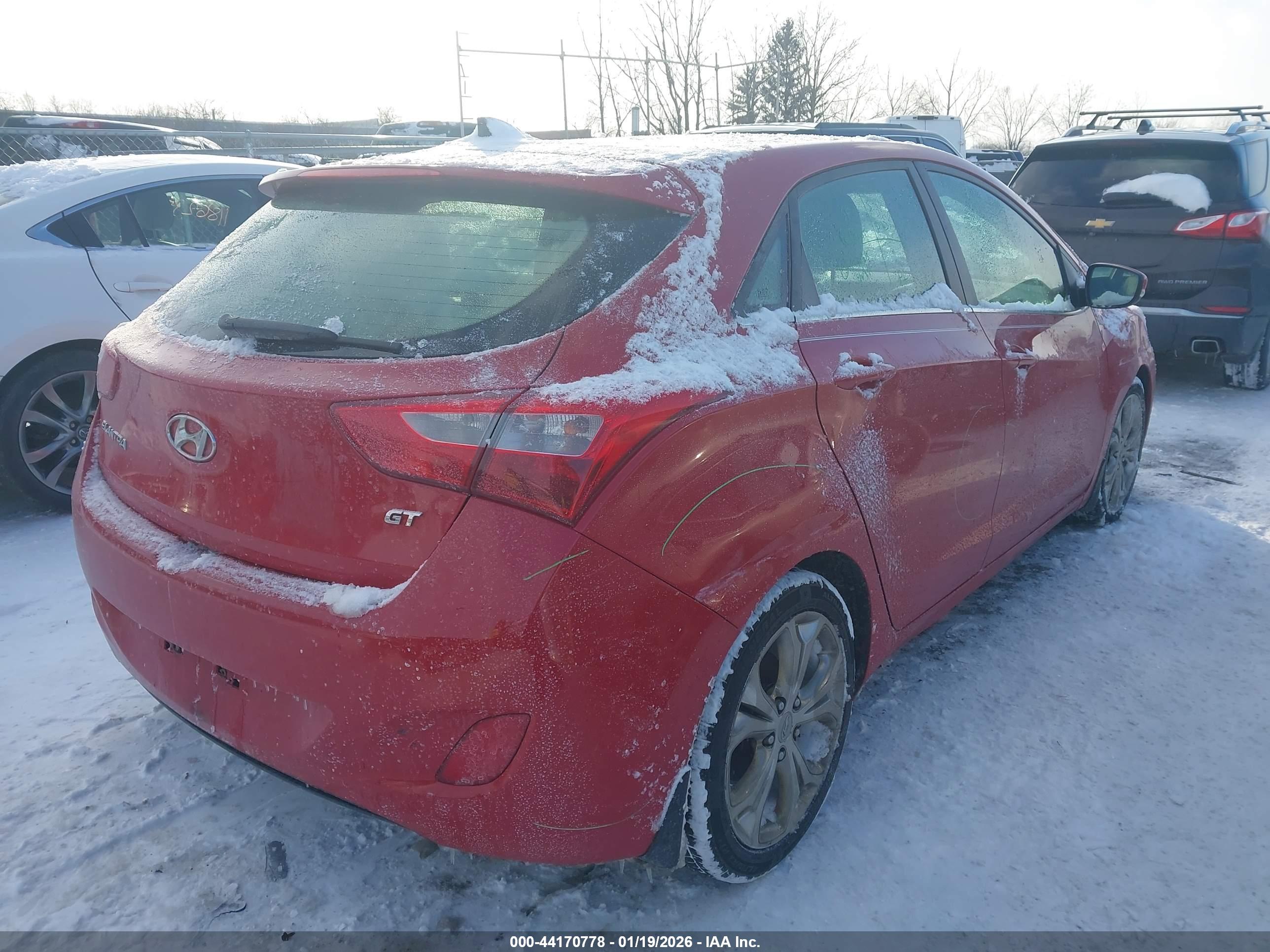 HYUNDAI ELANTRA image 4