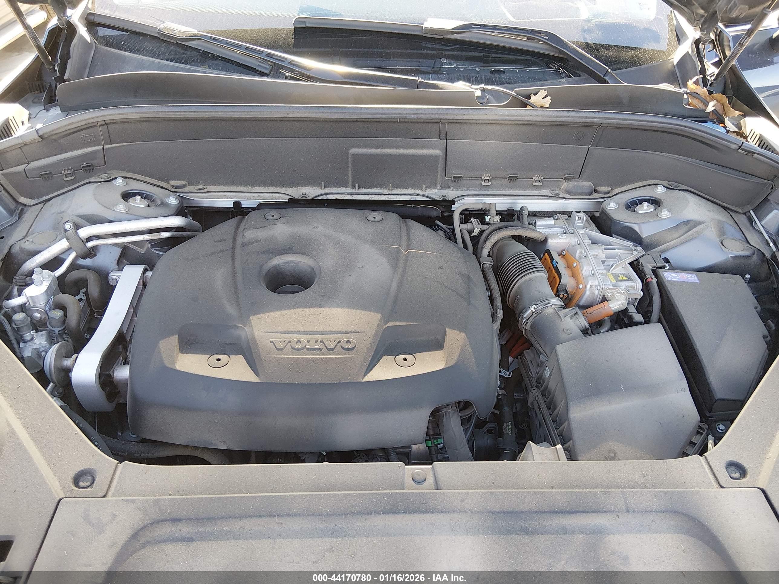 VOLVO XC90 image 10