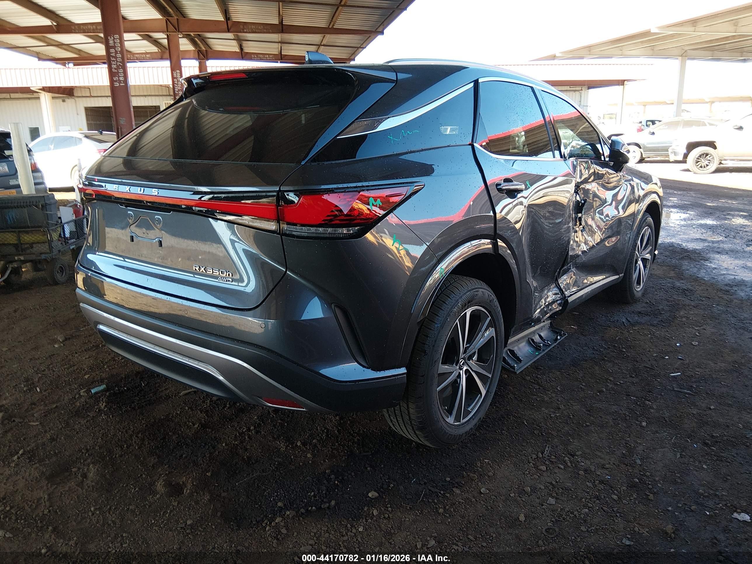 LEXUS RX image 4