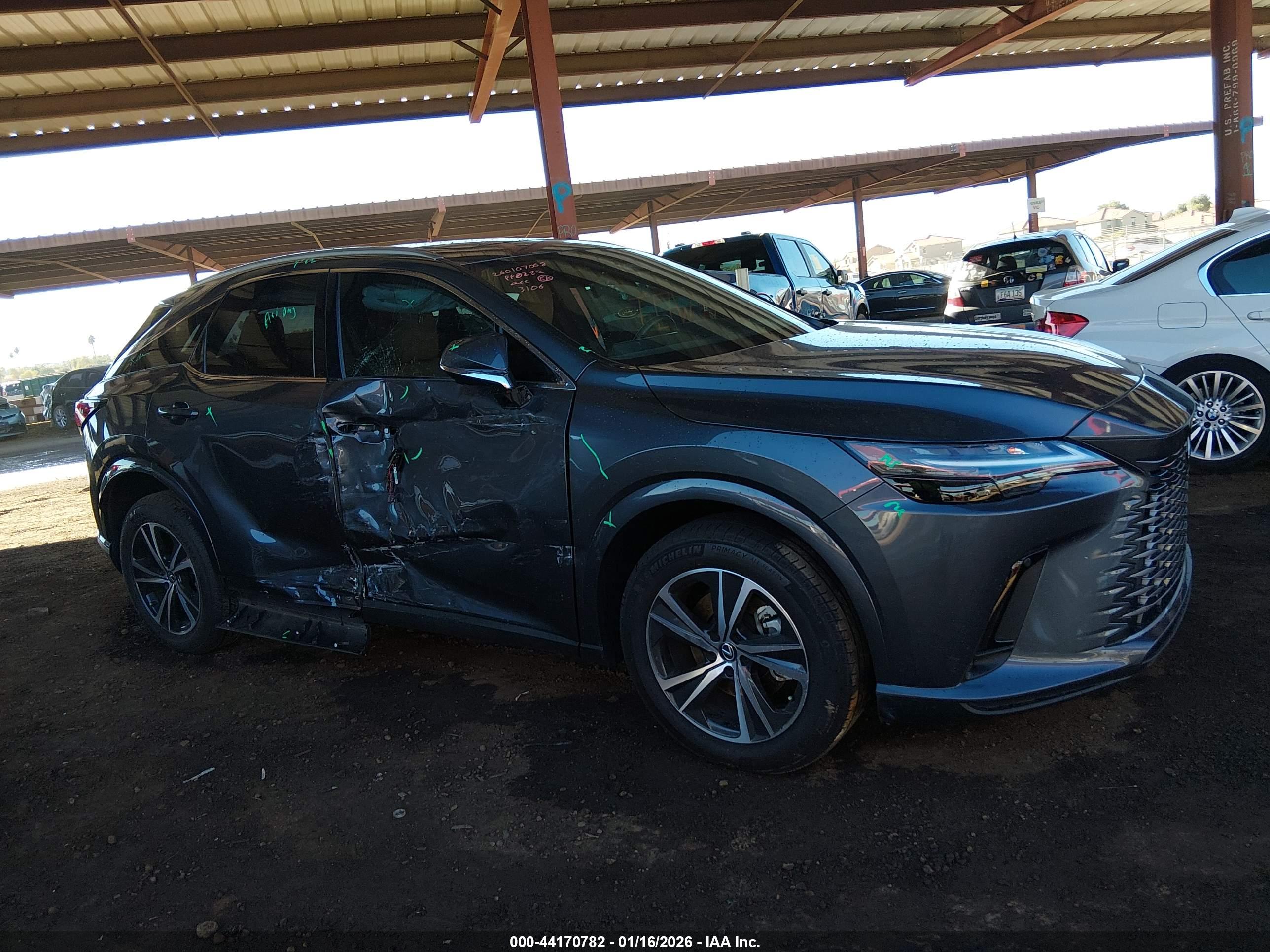 LEXUS RX image 6